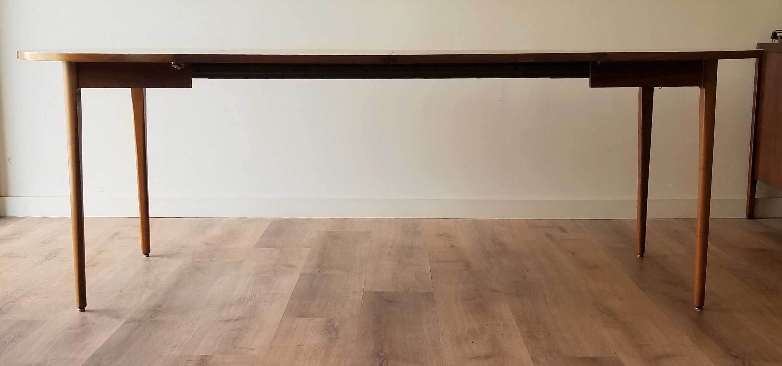 Kipp Stewart Round Dining Table