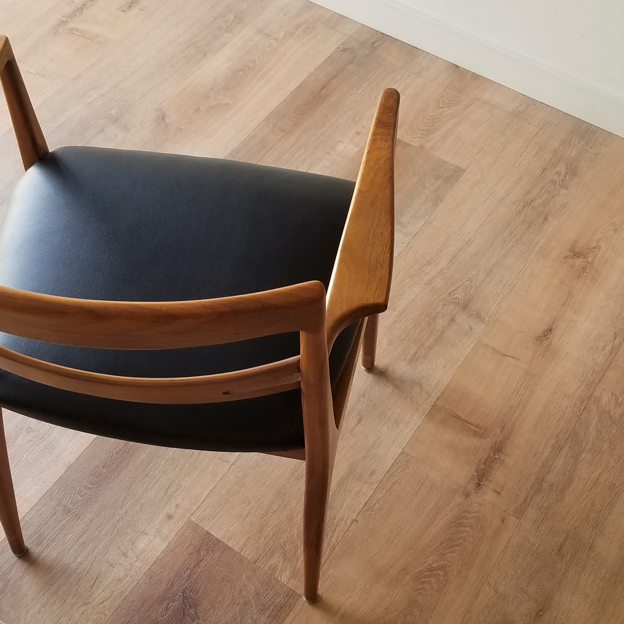 Kipp Stewart Dining Chairs -set of 6