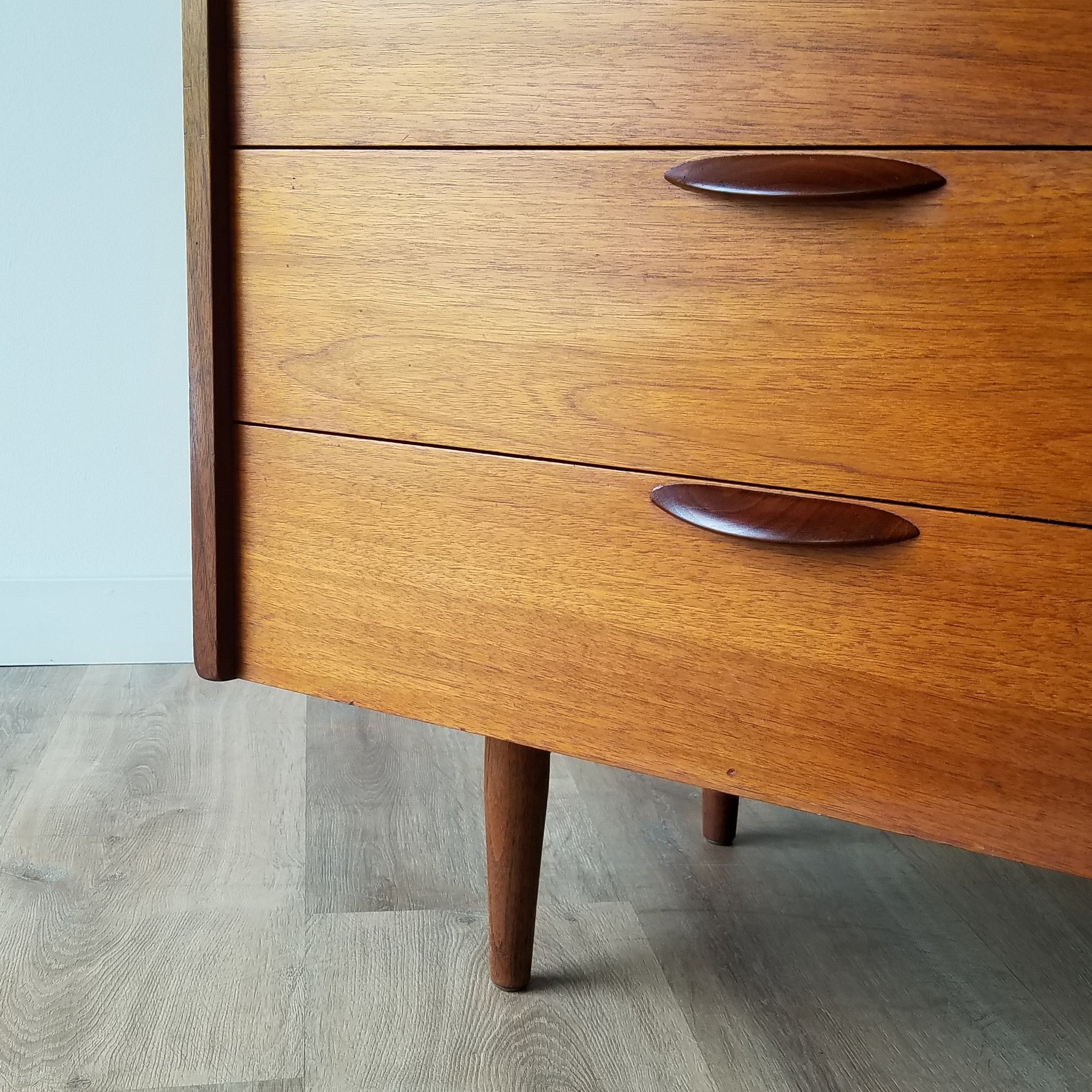 Danish Gentleman's Bureau