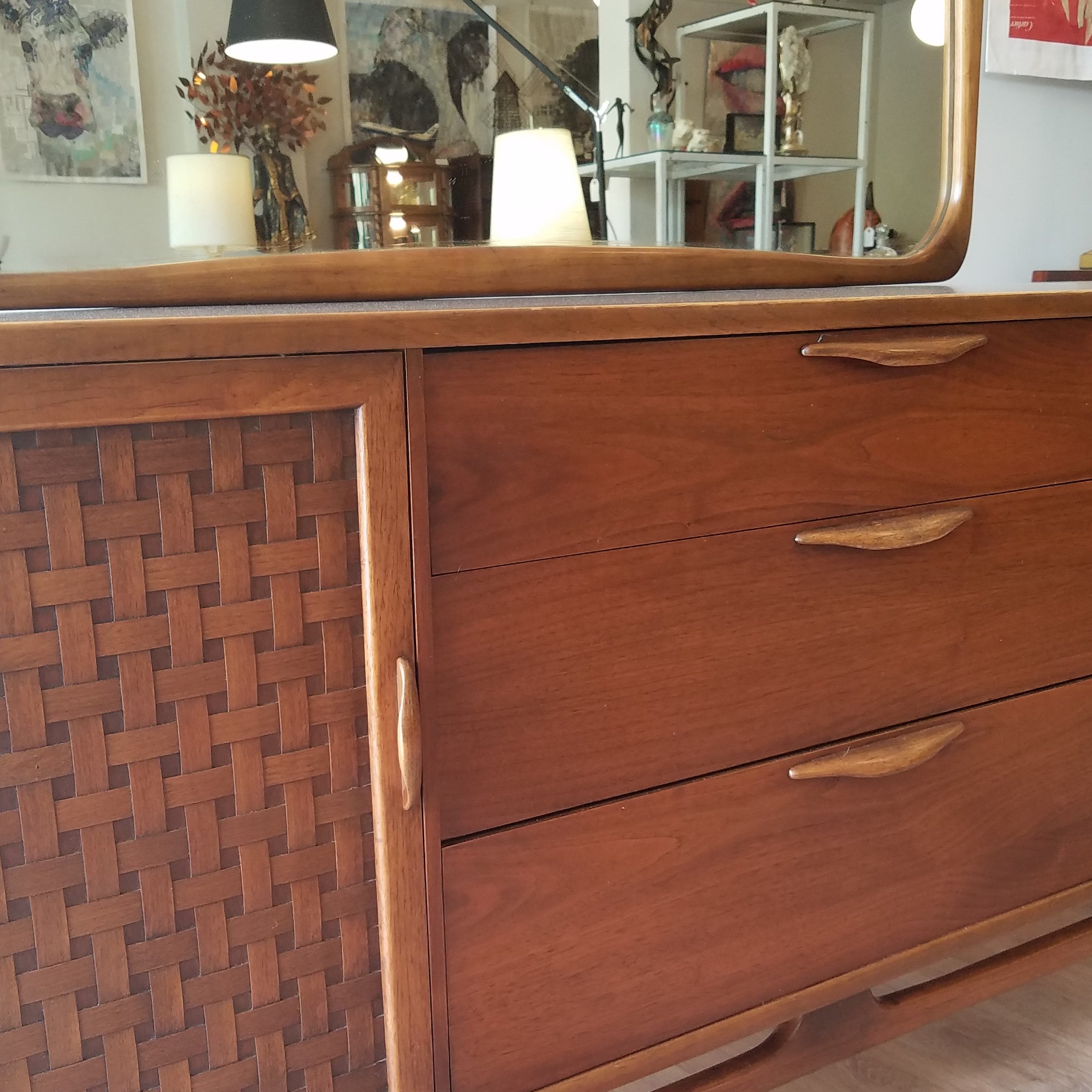 Lane Perception Nine Drawer Dresser