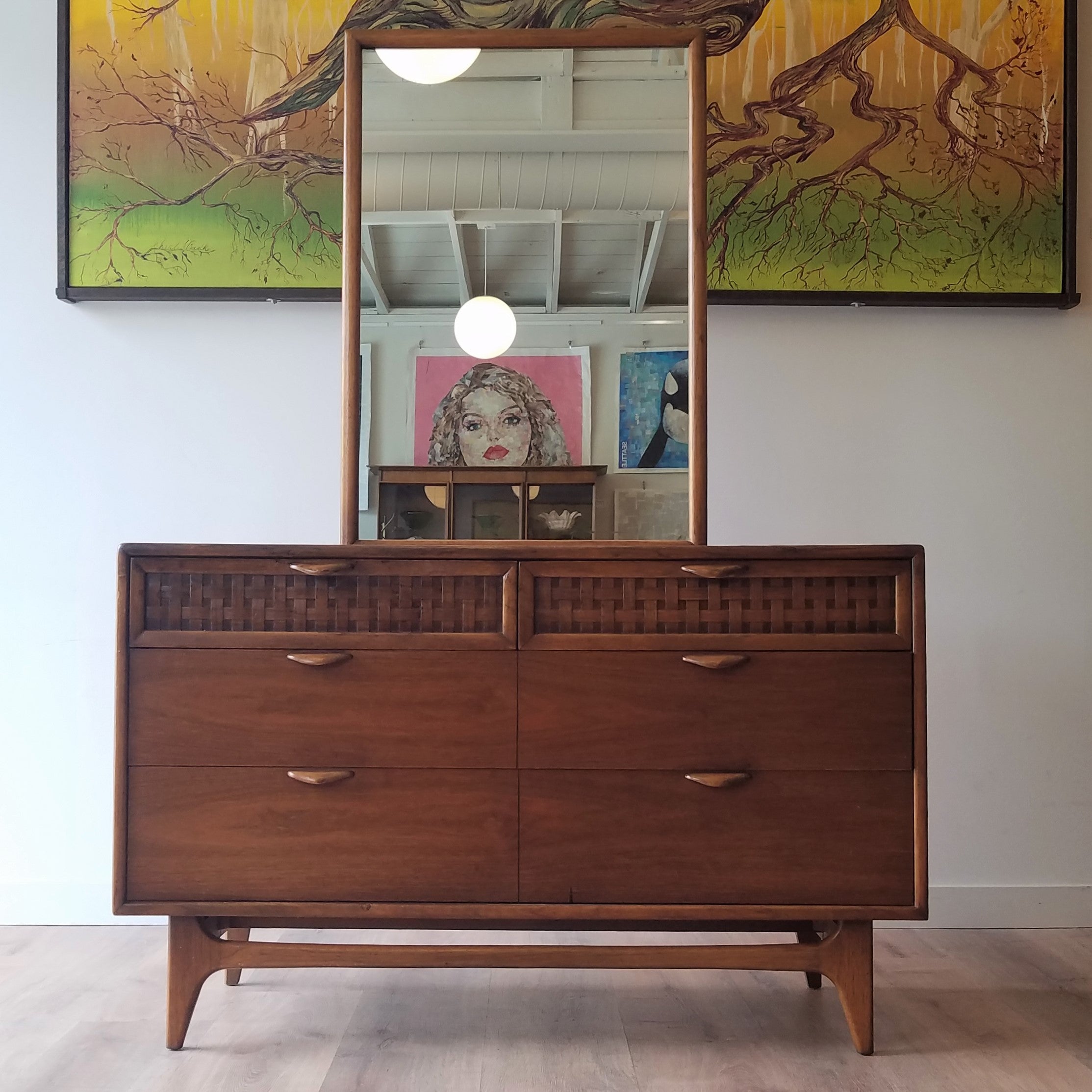 Lane Perception Four Drawer Dresser