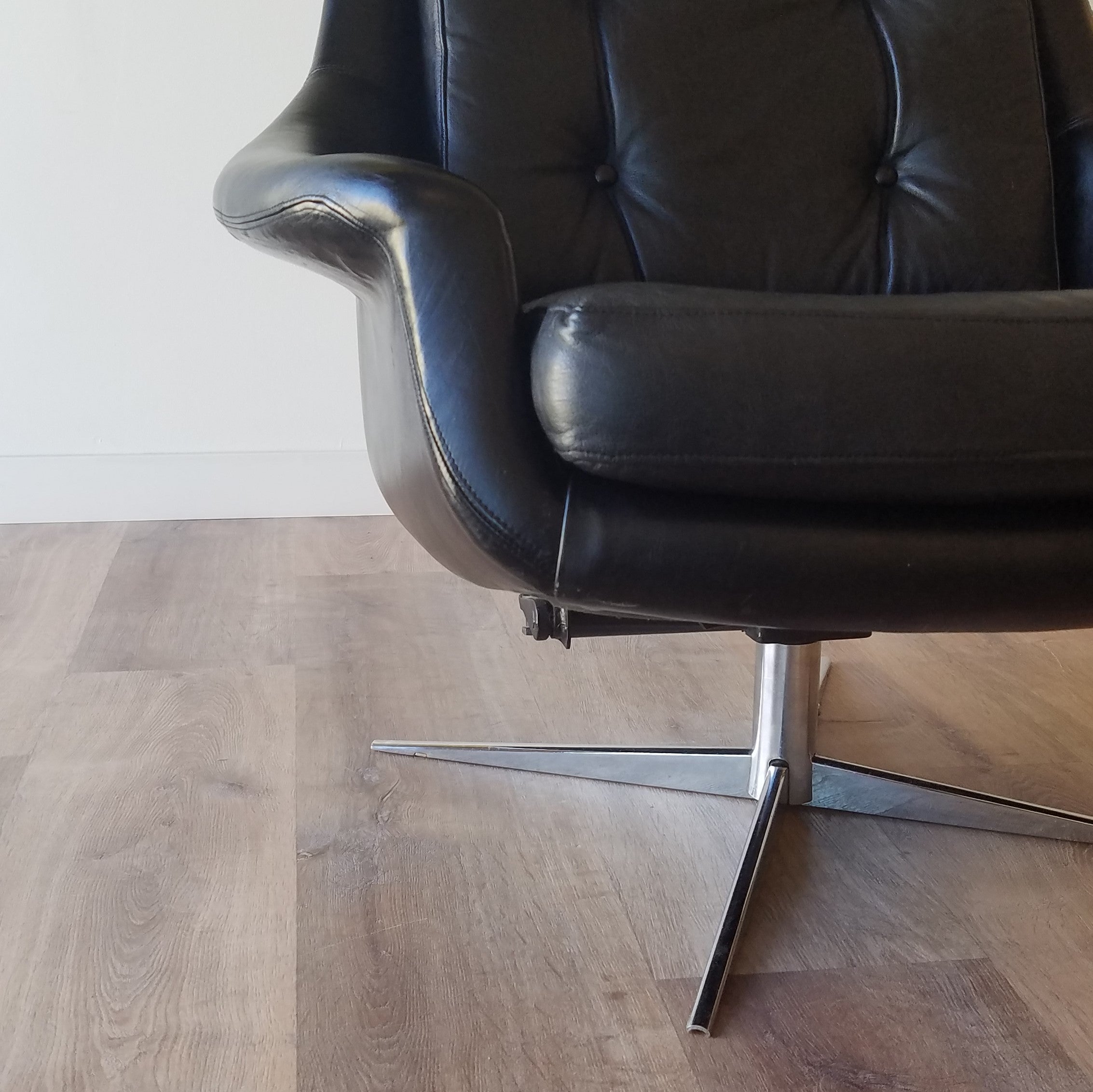 Henry Klein Recliner and Ottoman