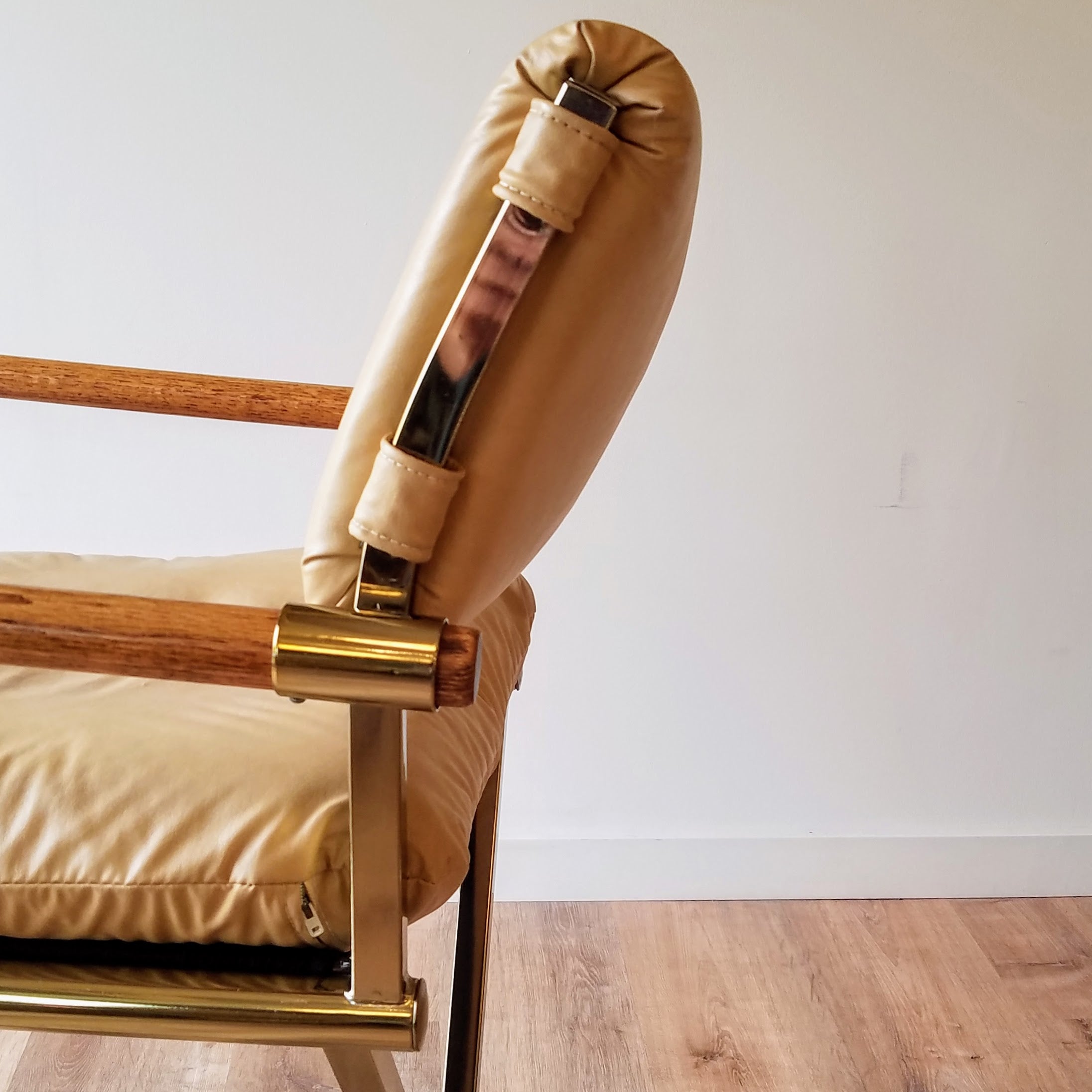 Cal-Style Counterstools