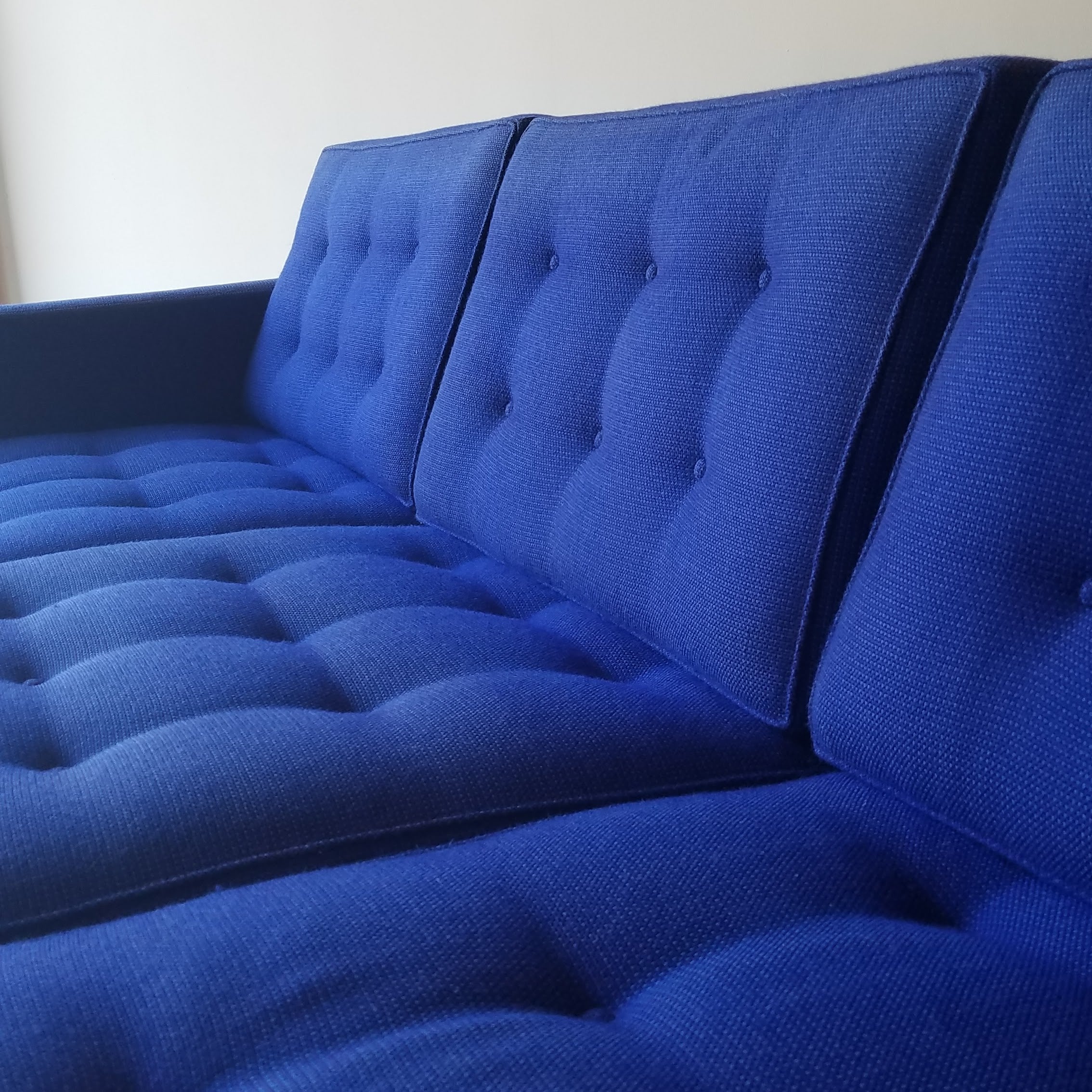 Florence Knoll Sofa
