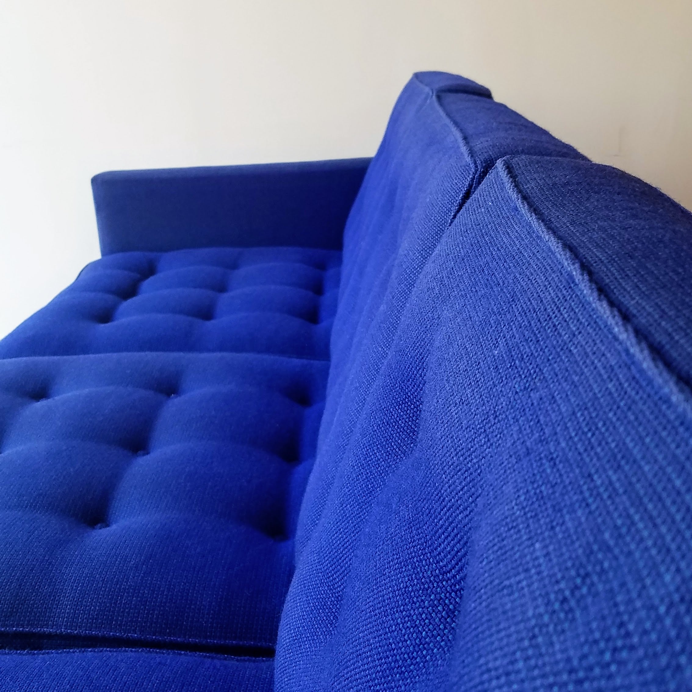 Florence Knoll Sofa