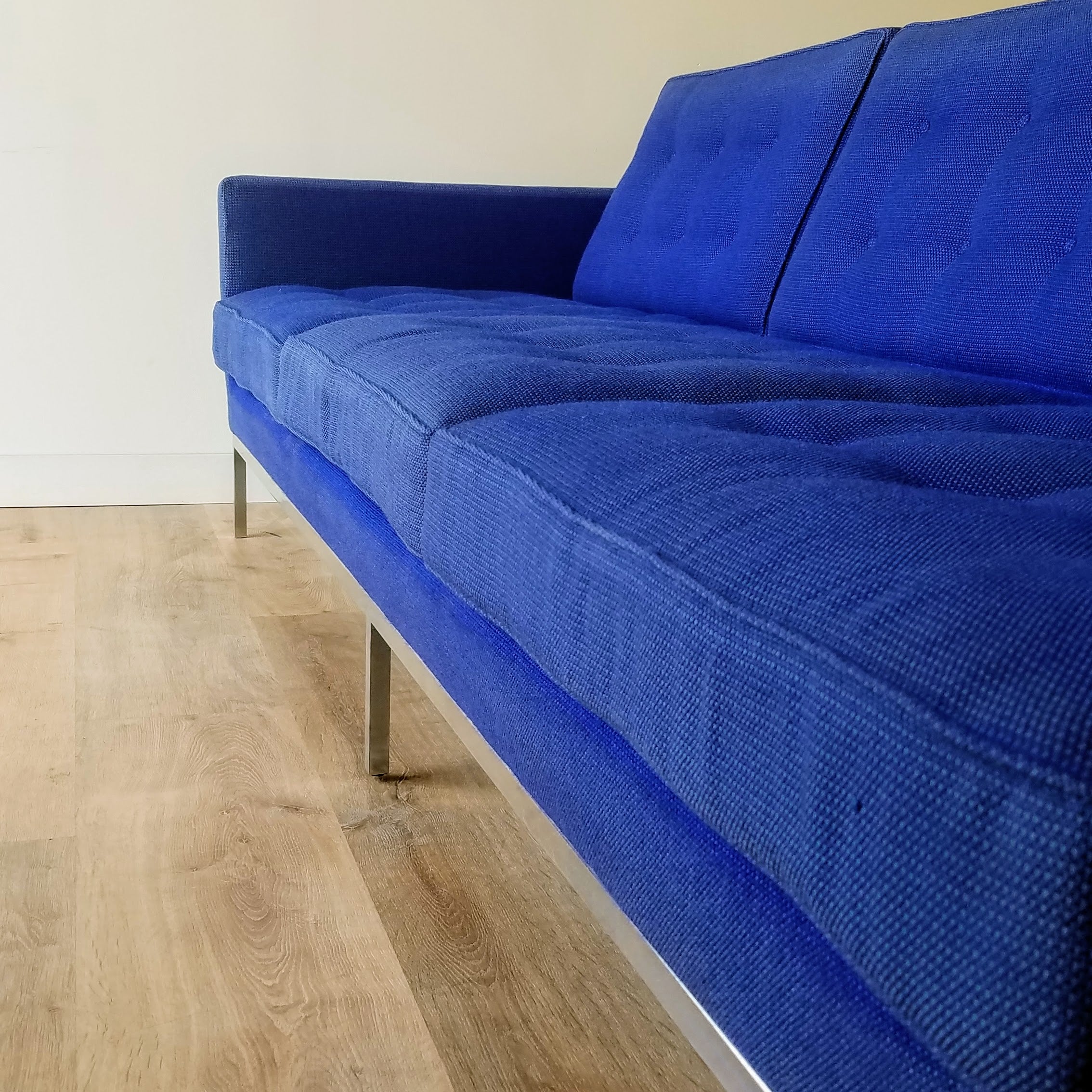 Florence Knoll Sofa