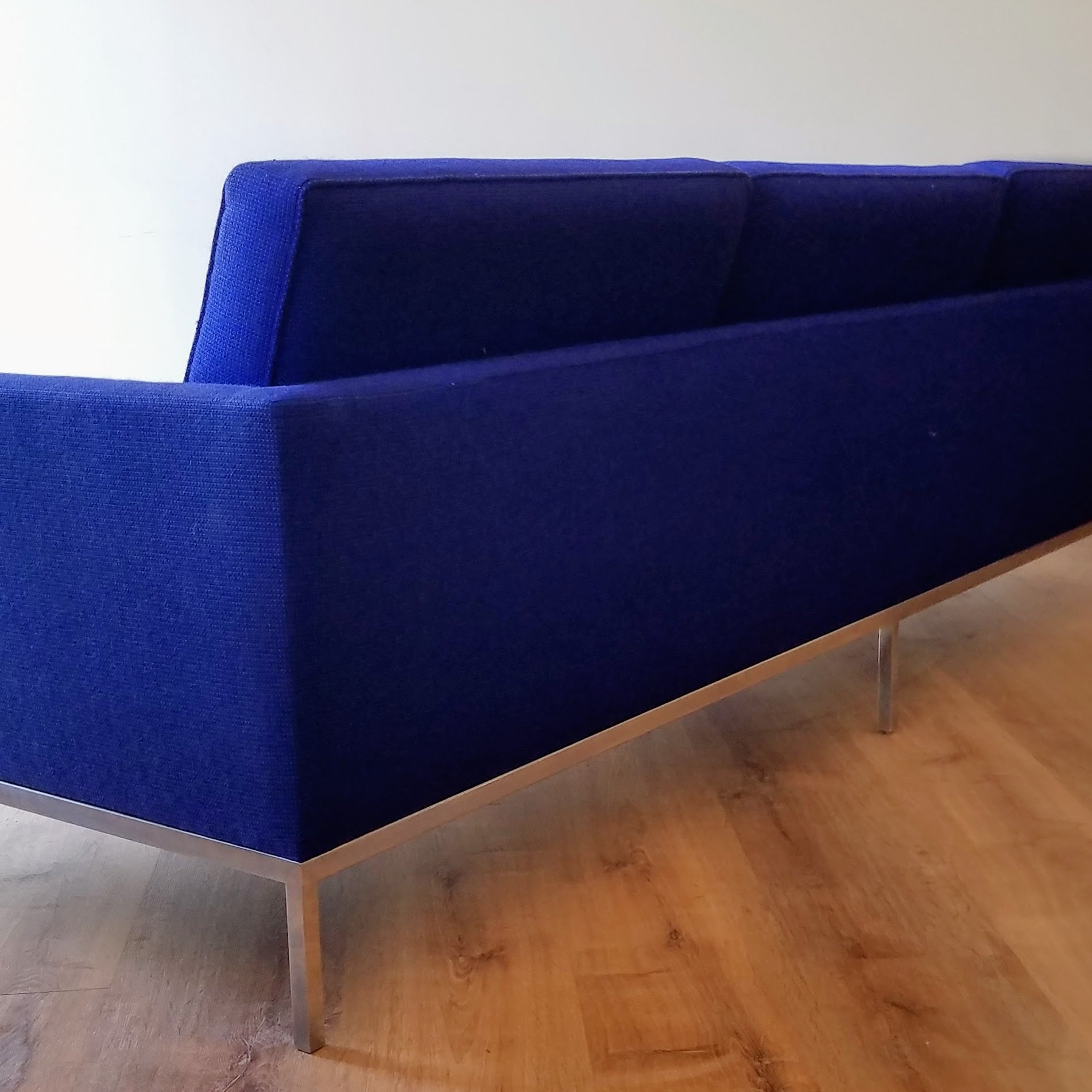 Florence Knoll Sofa
