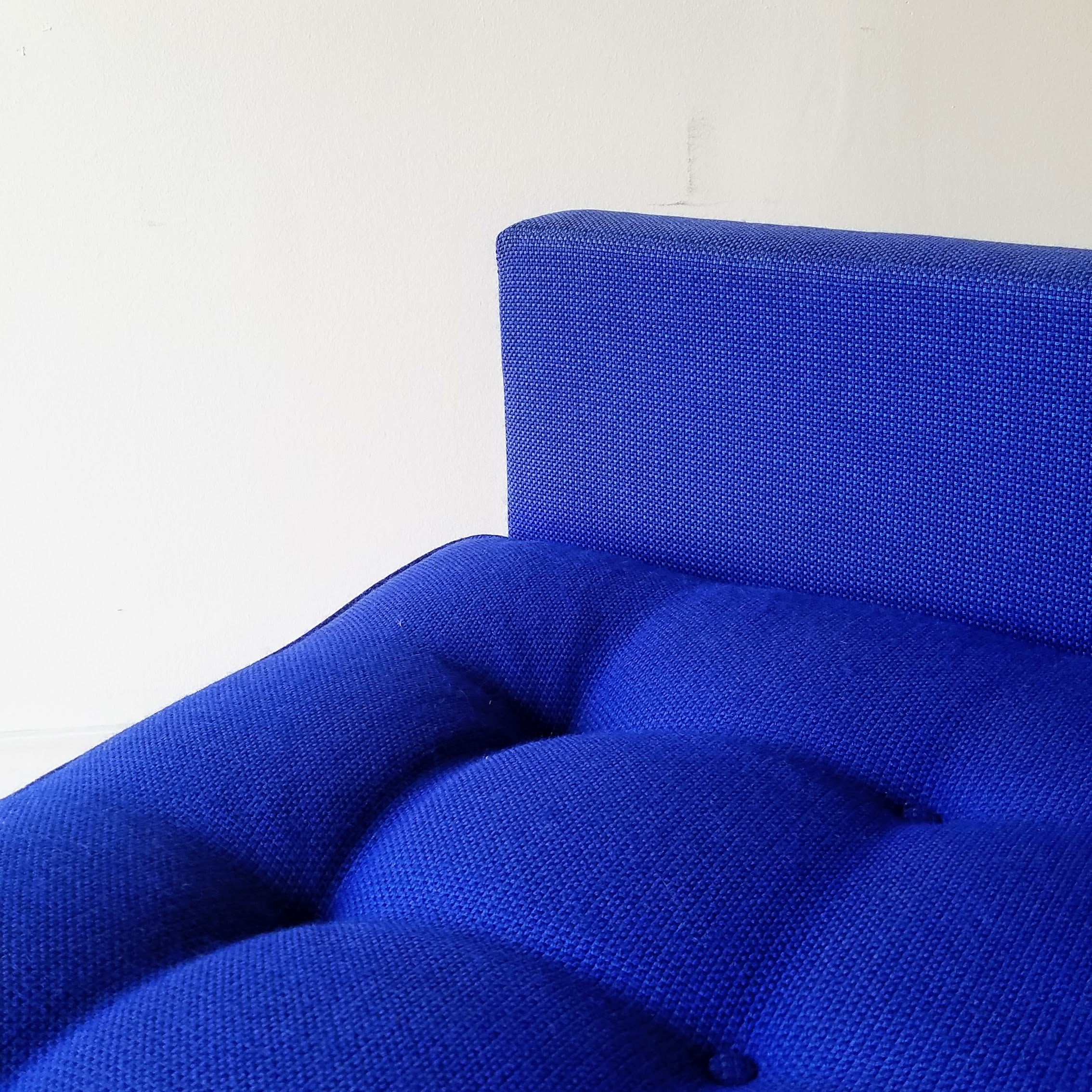 Florence Knoll Sofa