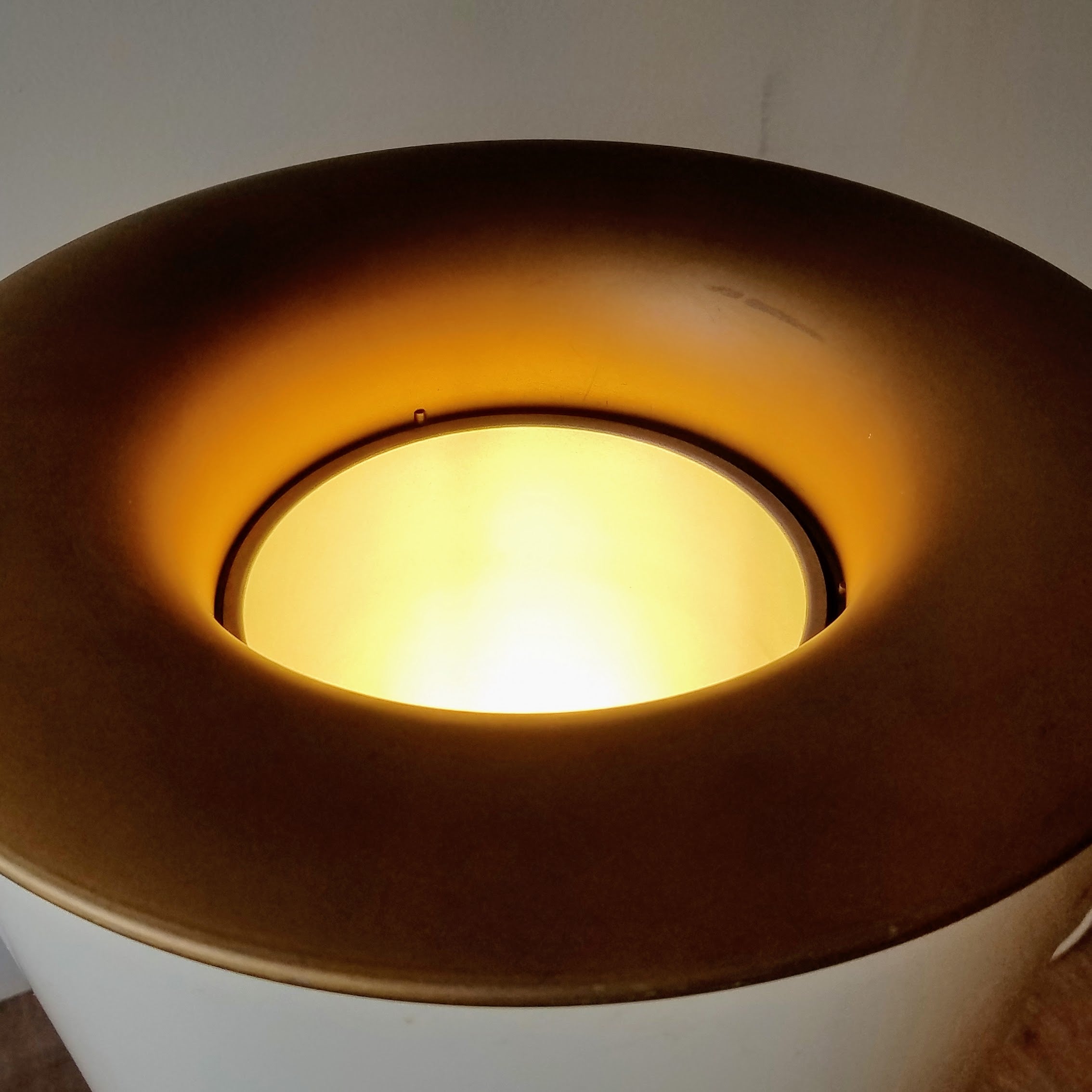 Kayoi Floor Lamp
