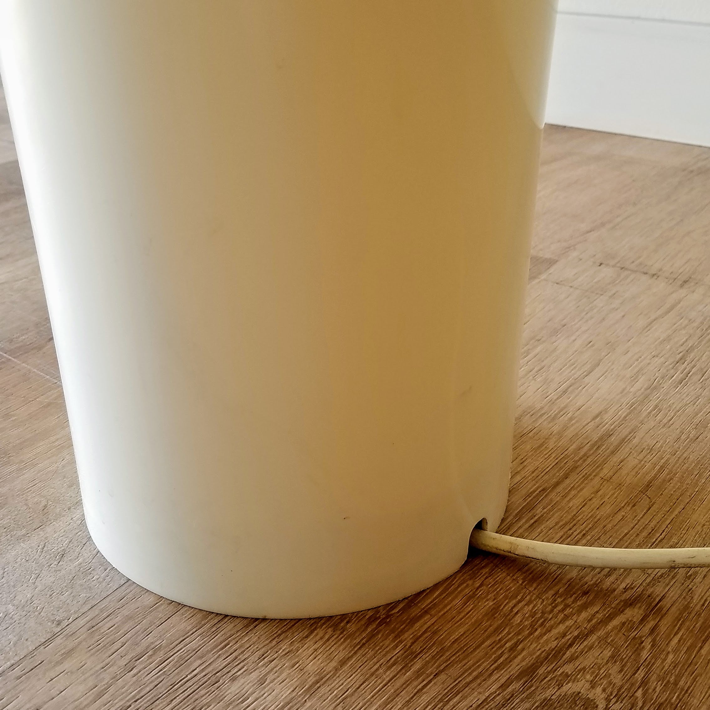 Kayoi Floor Lamp