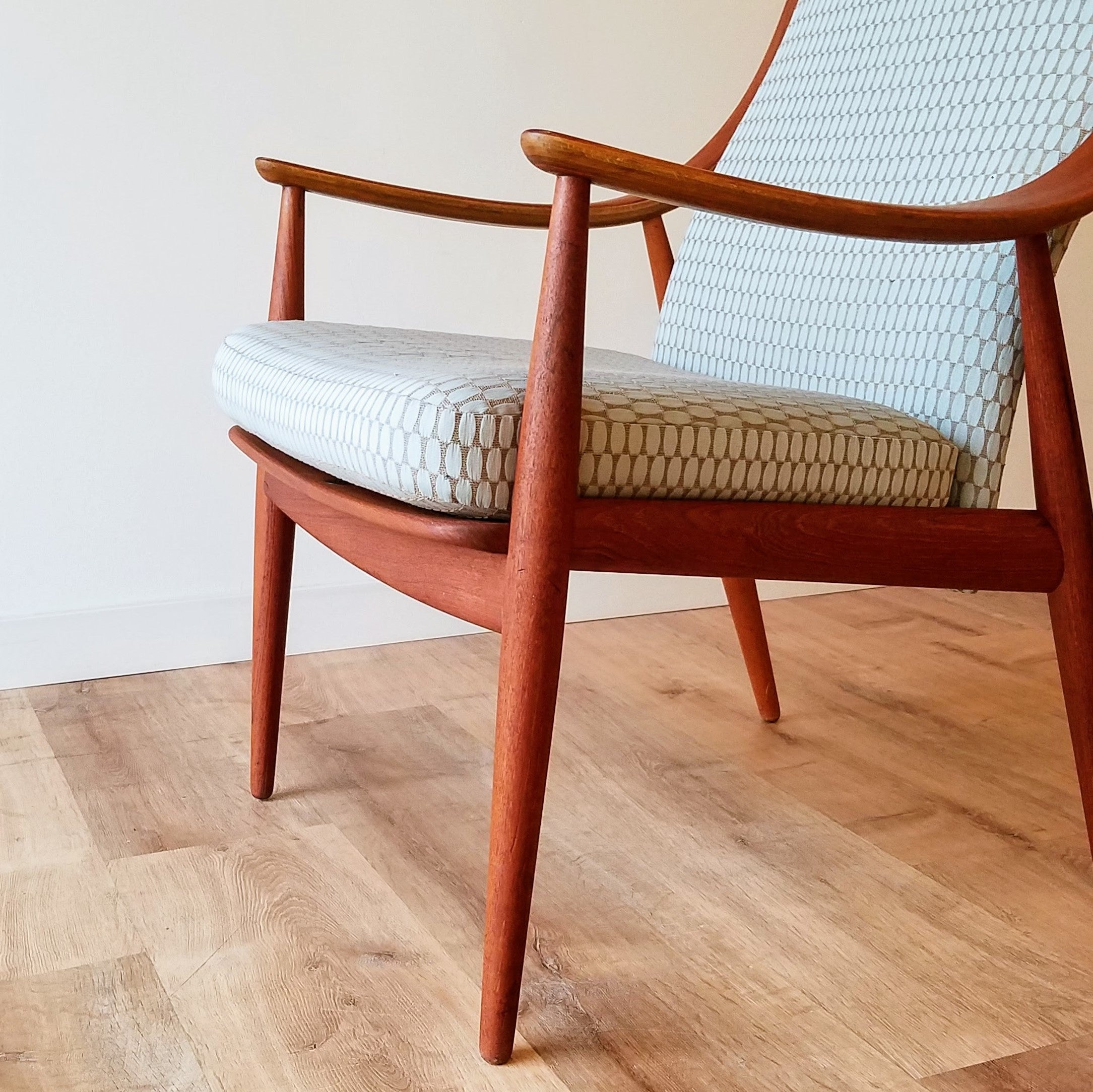 Detail View of a Mid-Century Modern Lounge Chair designed by Peter Hvidt & Orla Molgaard-Nielsen for France and Son. See this chair and other refinished vintage furniture at SPARKLEBARN in Seattle,WA.