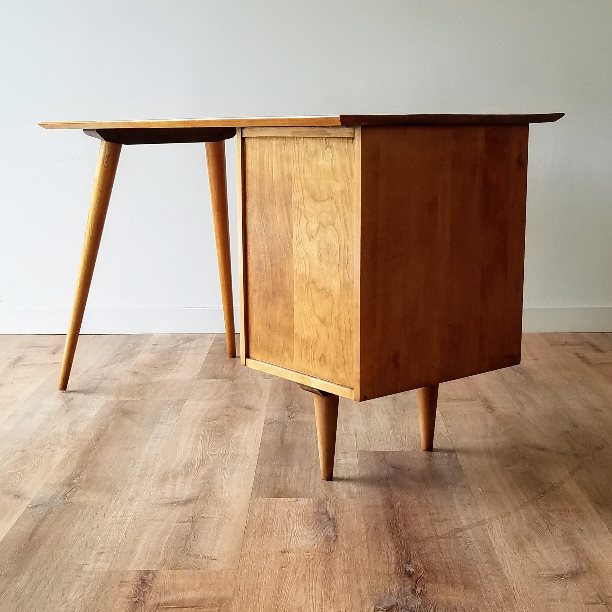 Paul McCobb Writing Desk, Model #1560