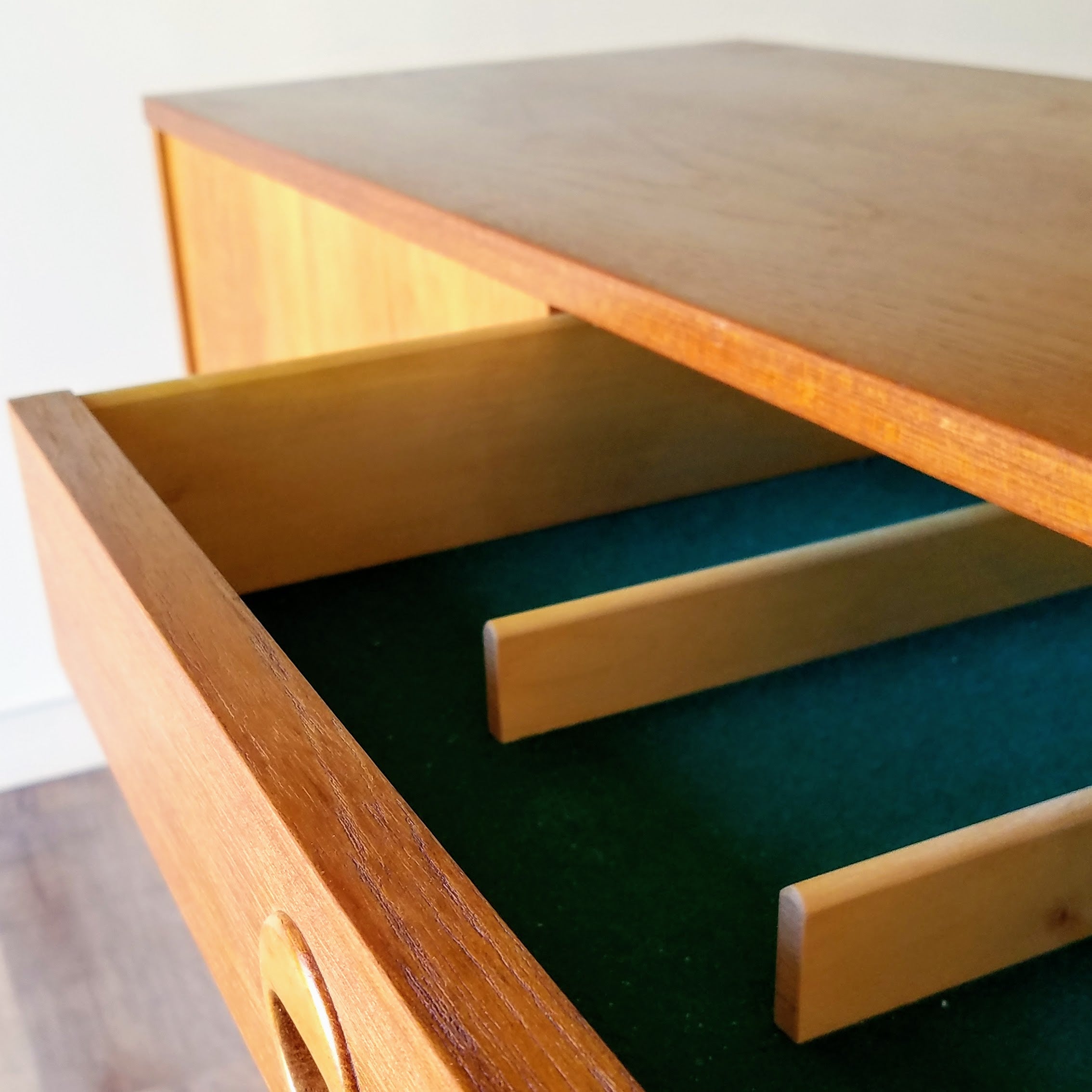 Folke Ohlsson Credenza