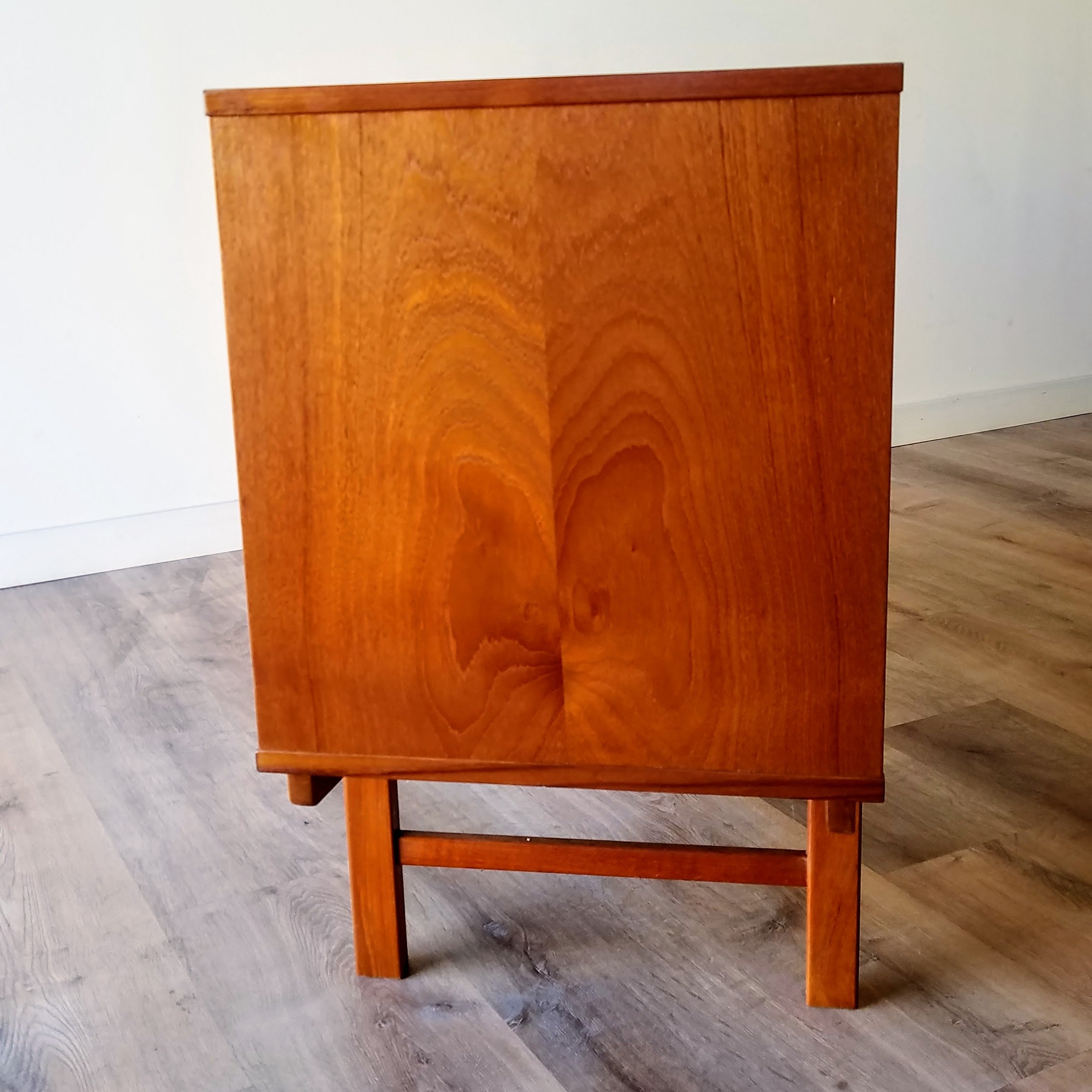 Folke Ohlsson Credenza