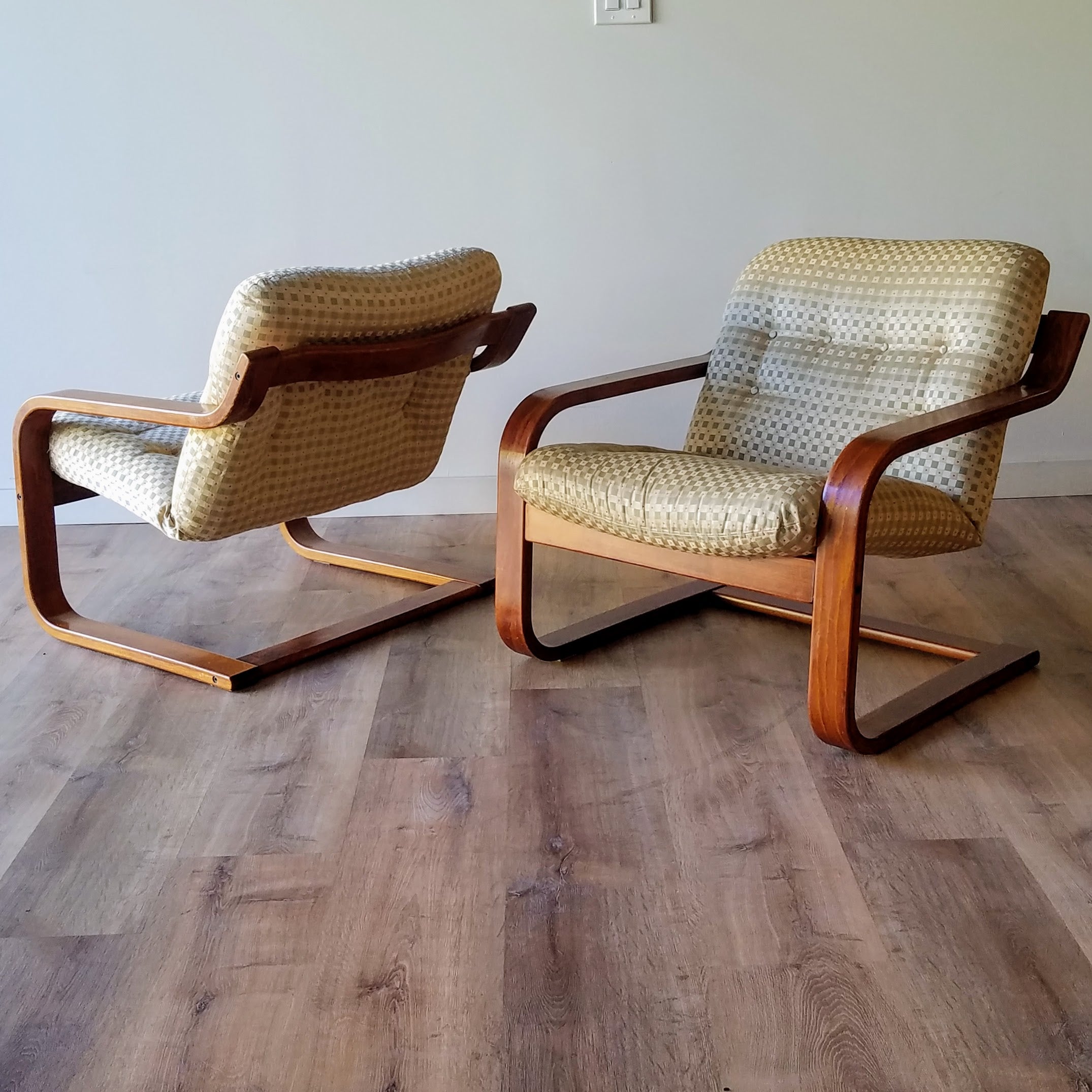 Westnofa Bentwood Lounge Chairs