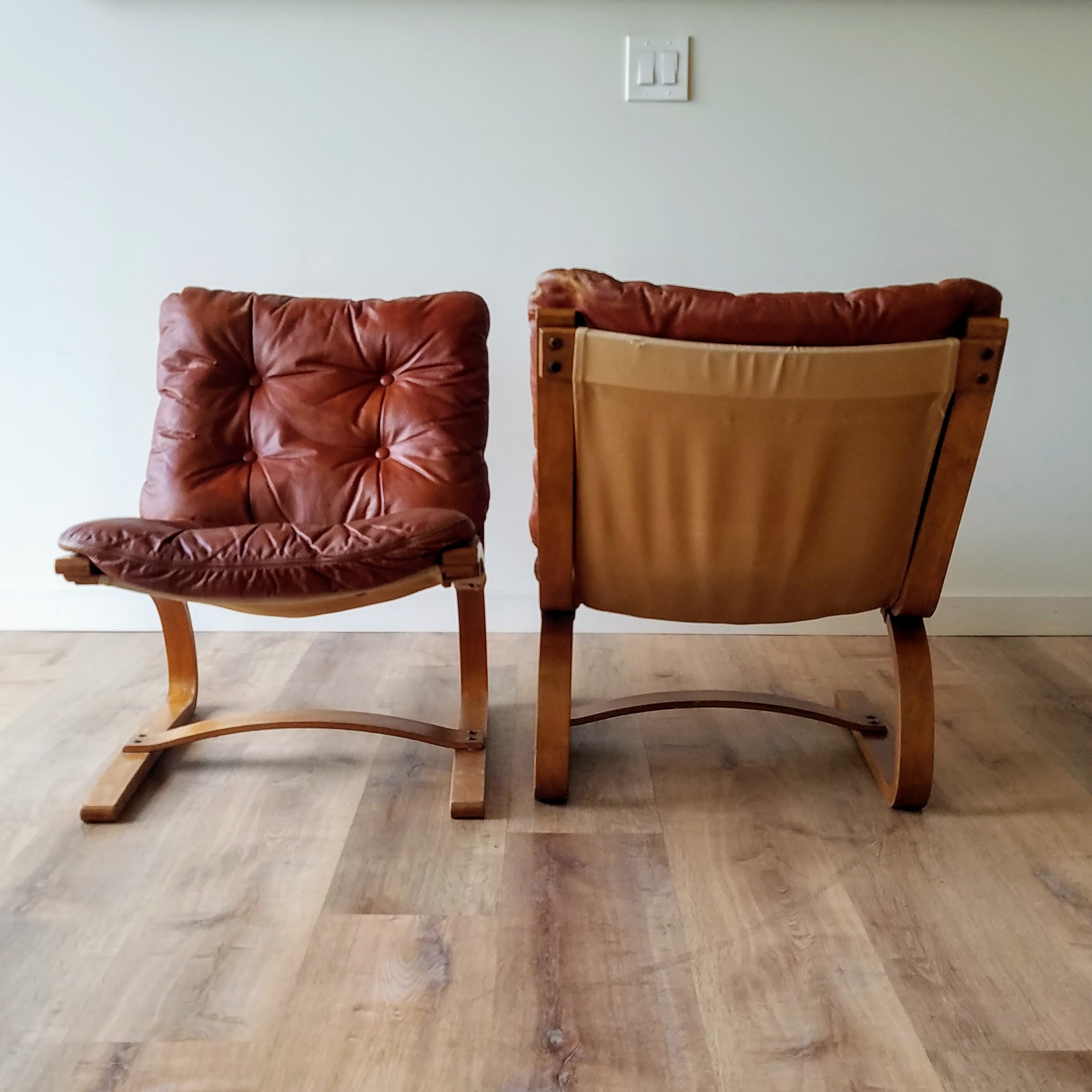 Solheim & Nordahl 'Kengu' Chairs
