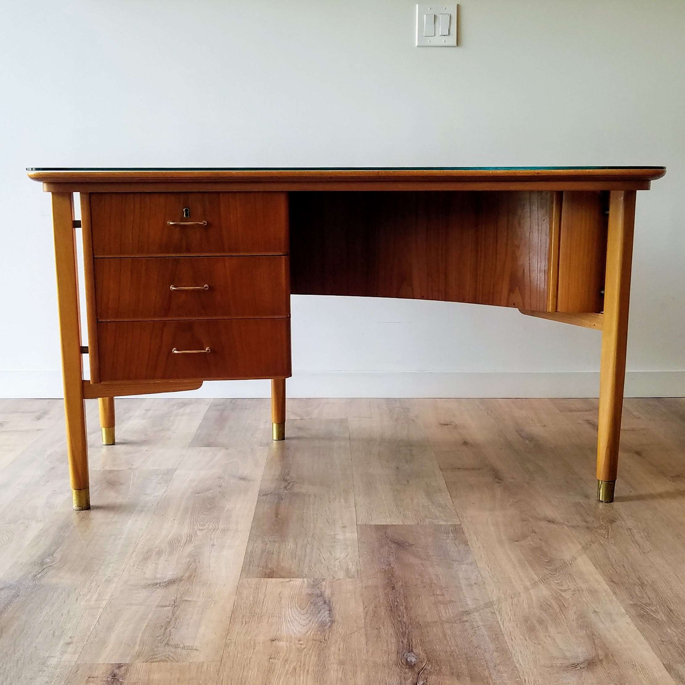 MCM Norwegian Curved Desk