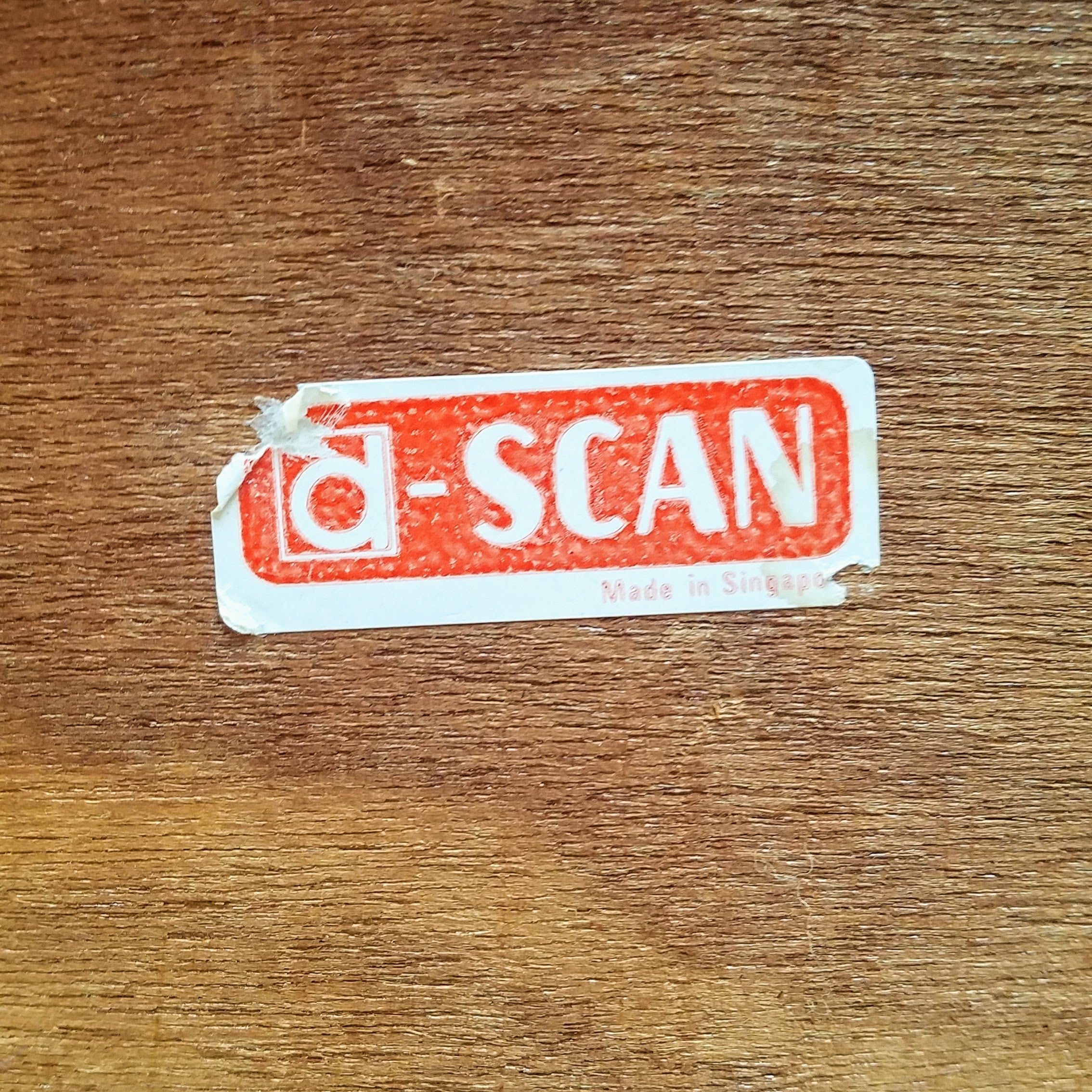 D-Scan Dining Chairs