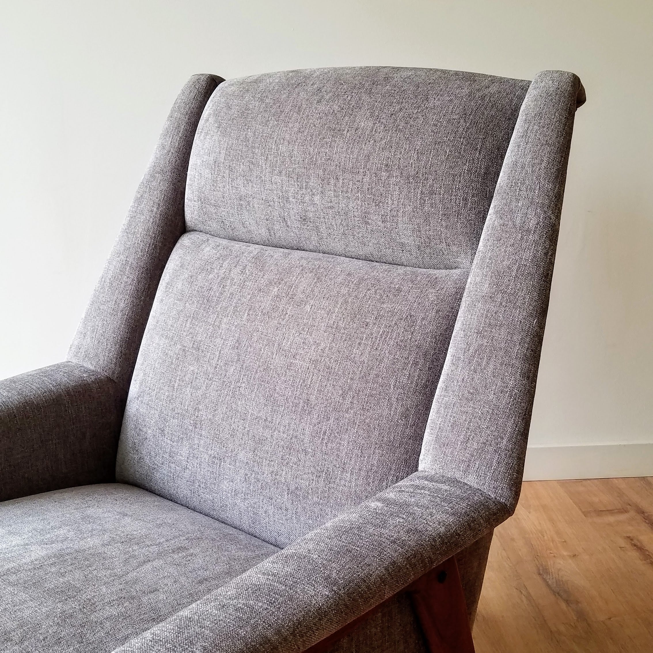 Folke Ohlsson Lounge Chair