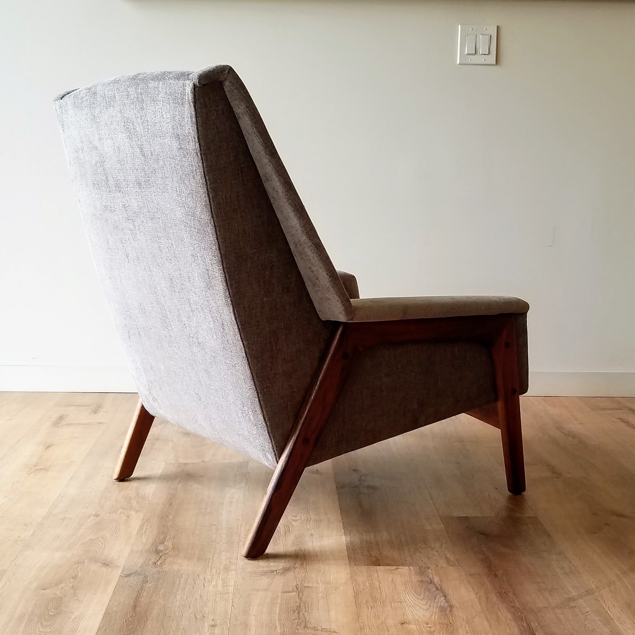 Folke Ohlsson Lounge Chair
