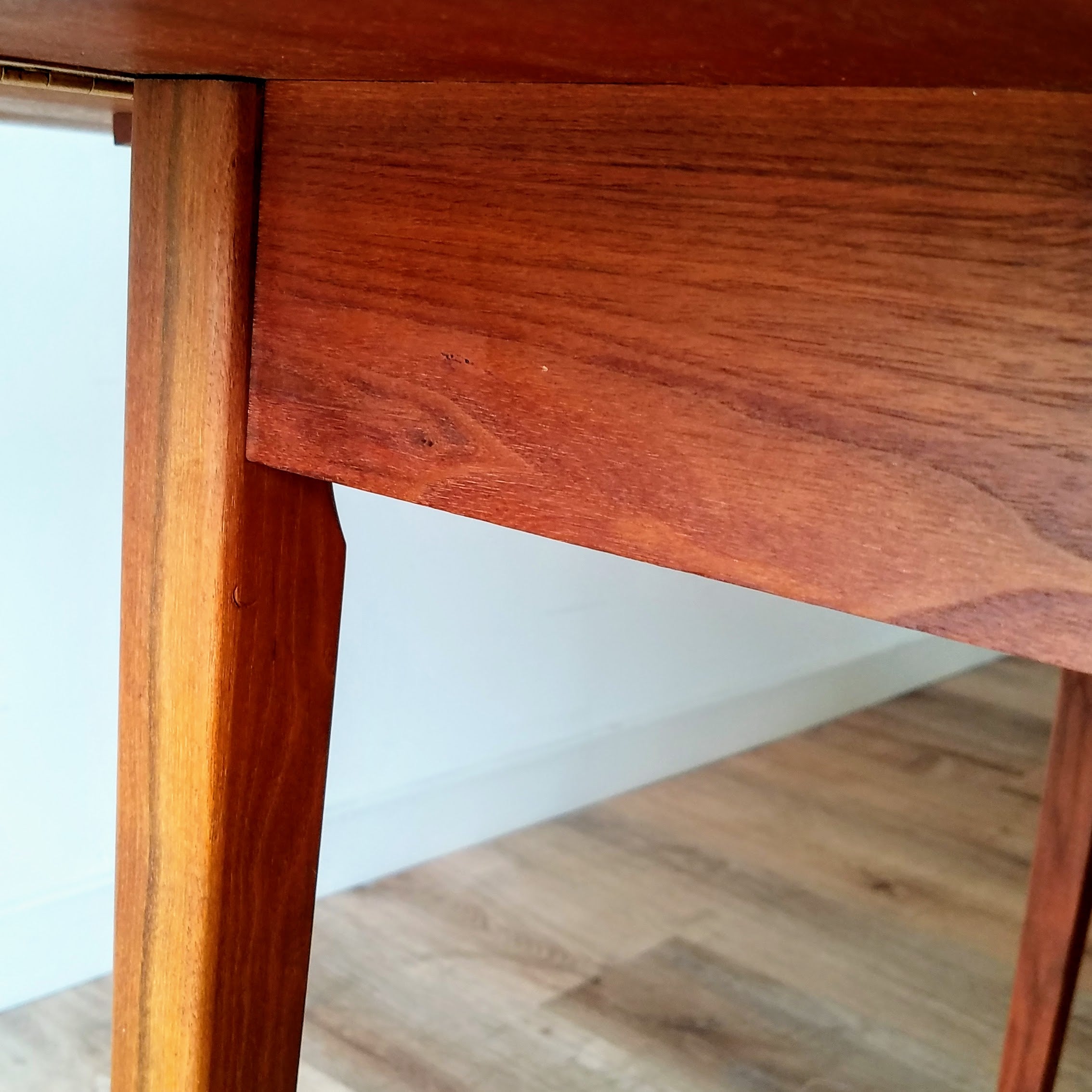 Jack Cartwright Dining Table