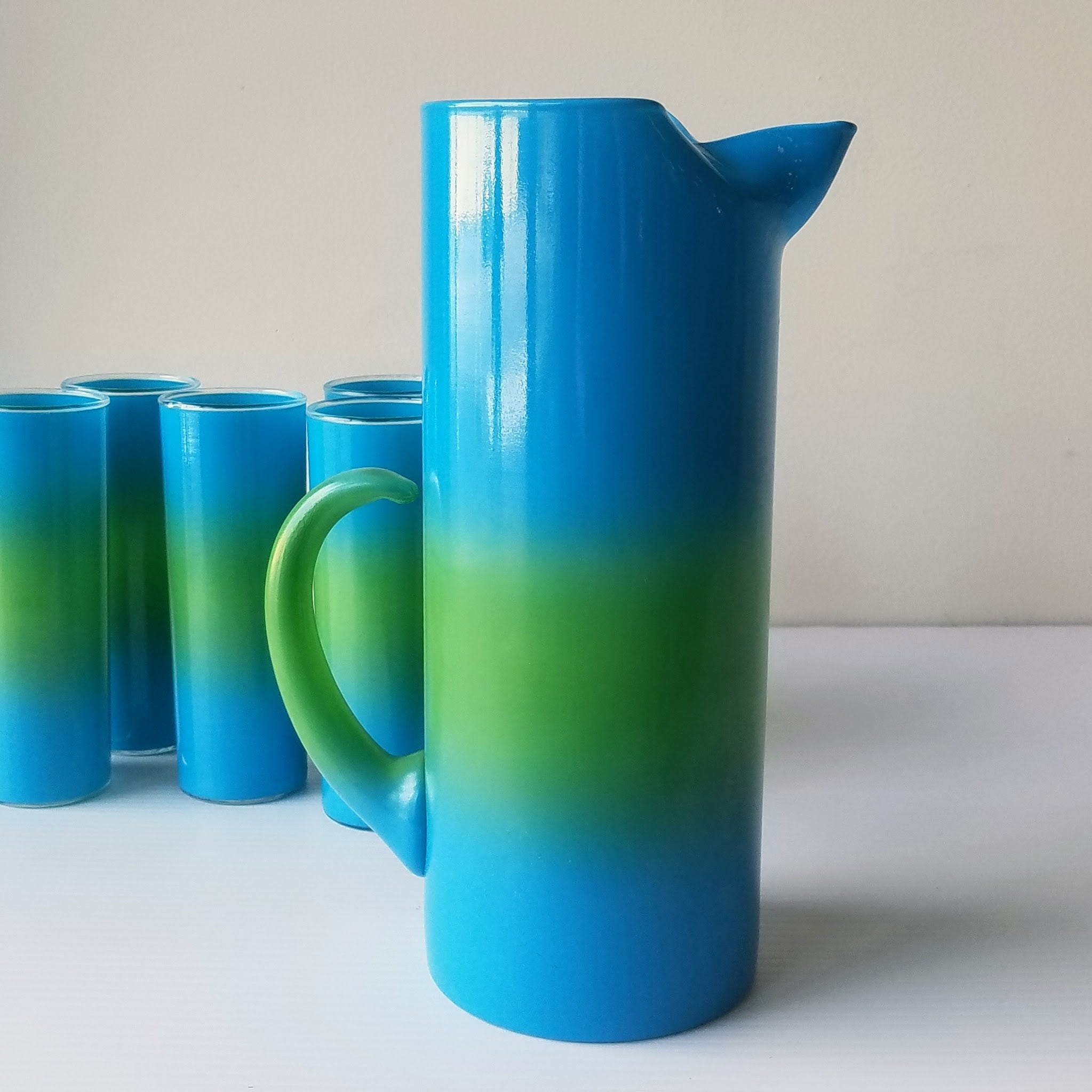 West Virginia Glass 'Bermuda Twist' Pitcher Set