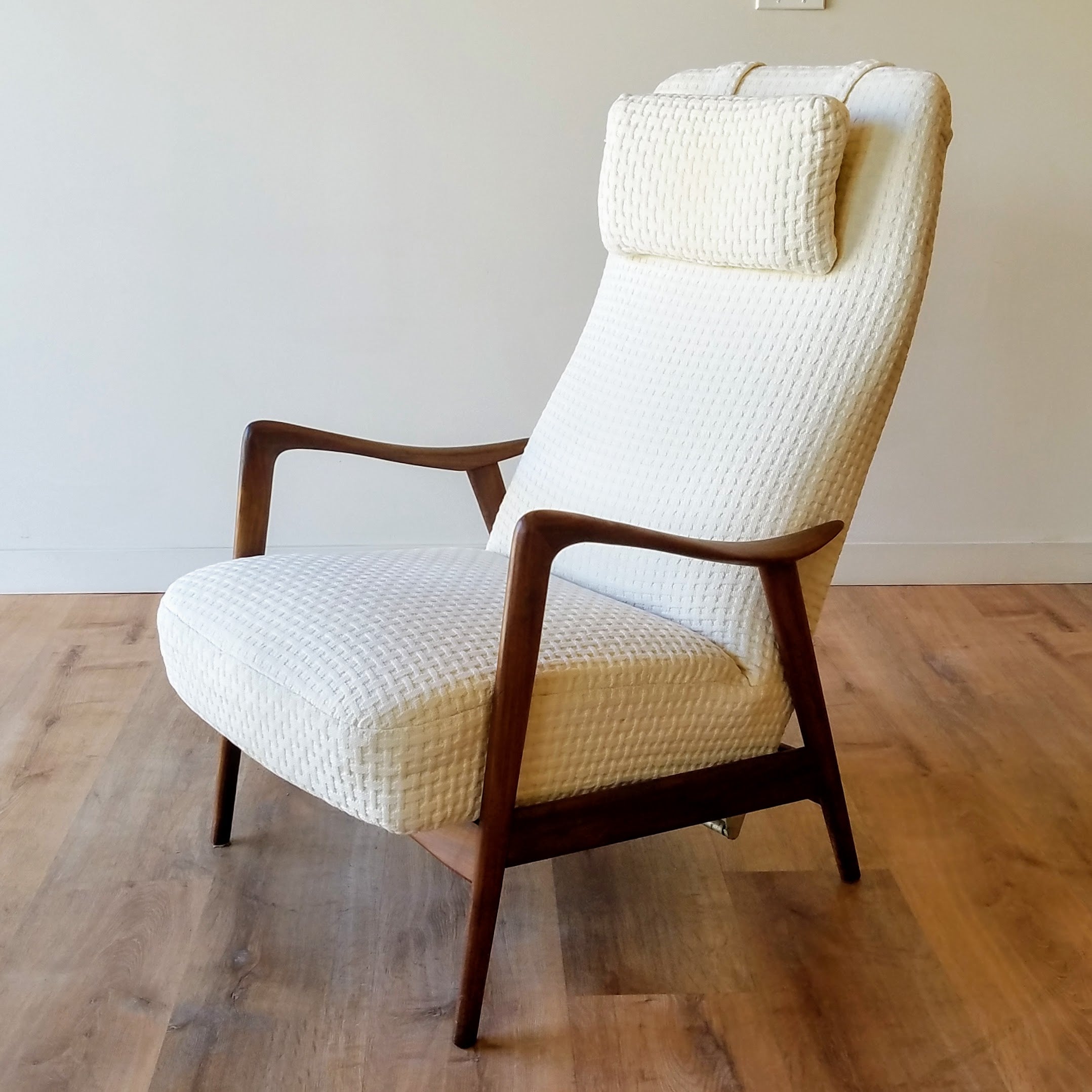 Folke Ohlsson Recliner