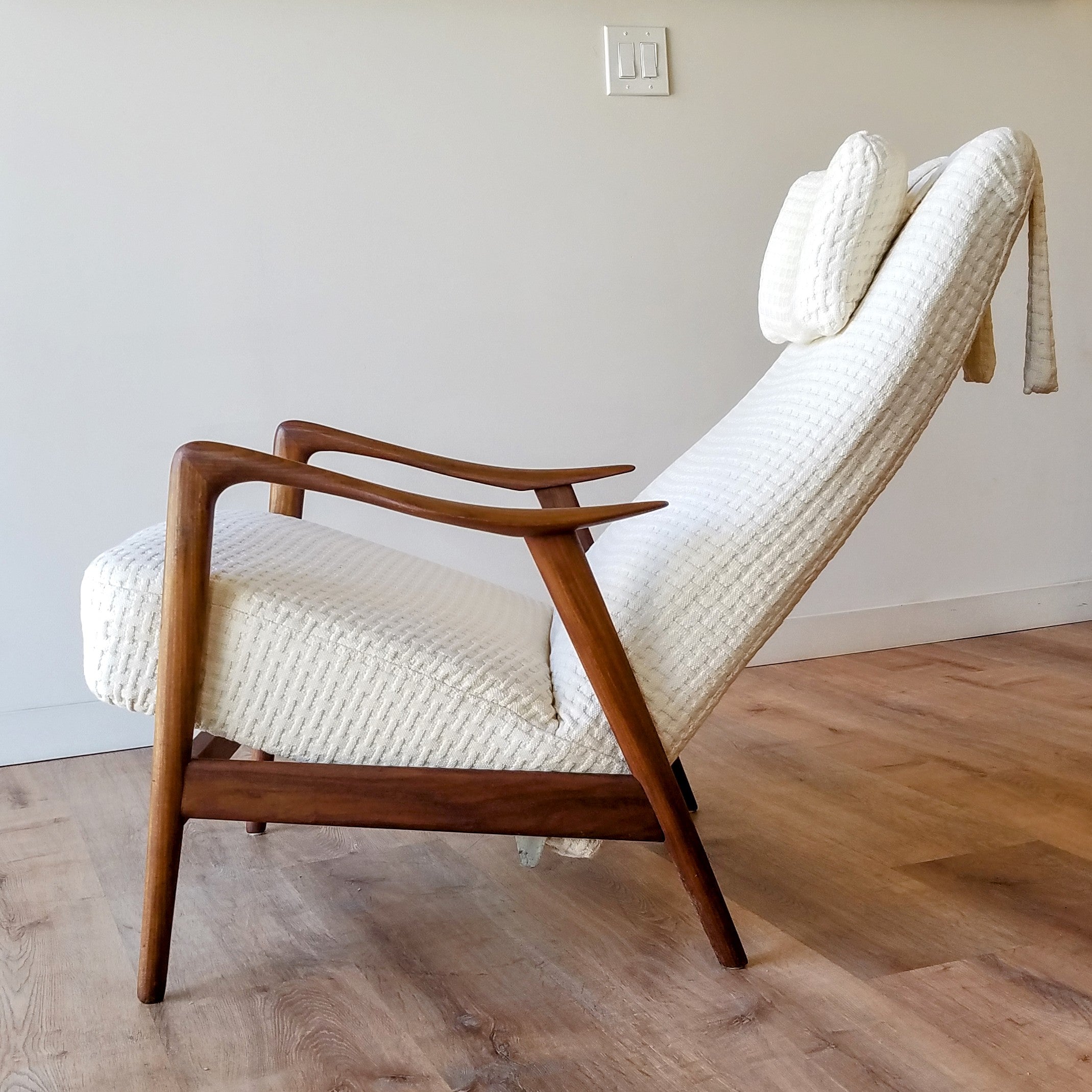 Folke Ohlsson Recliner