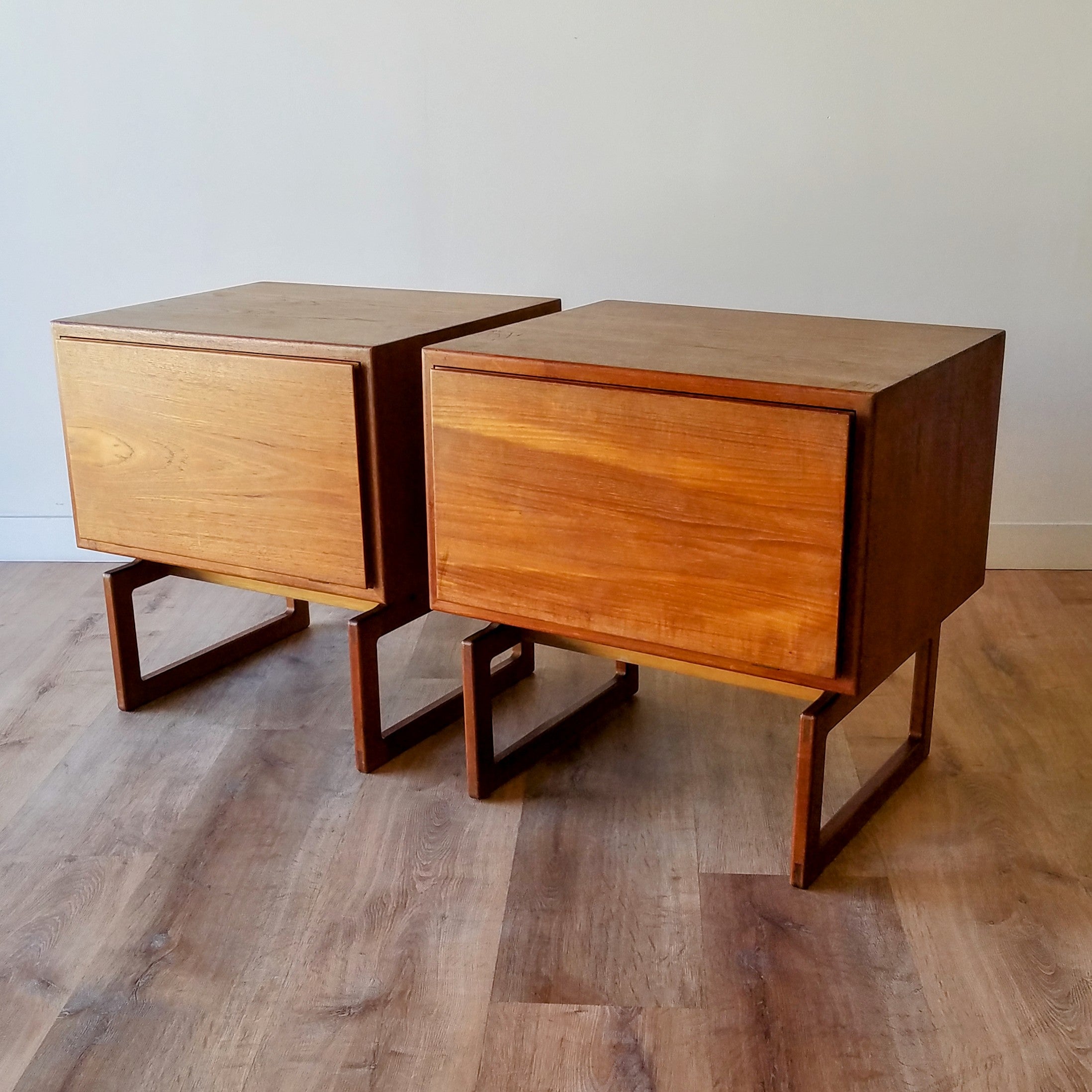 Arne Hovmand-Olsen Nightstands