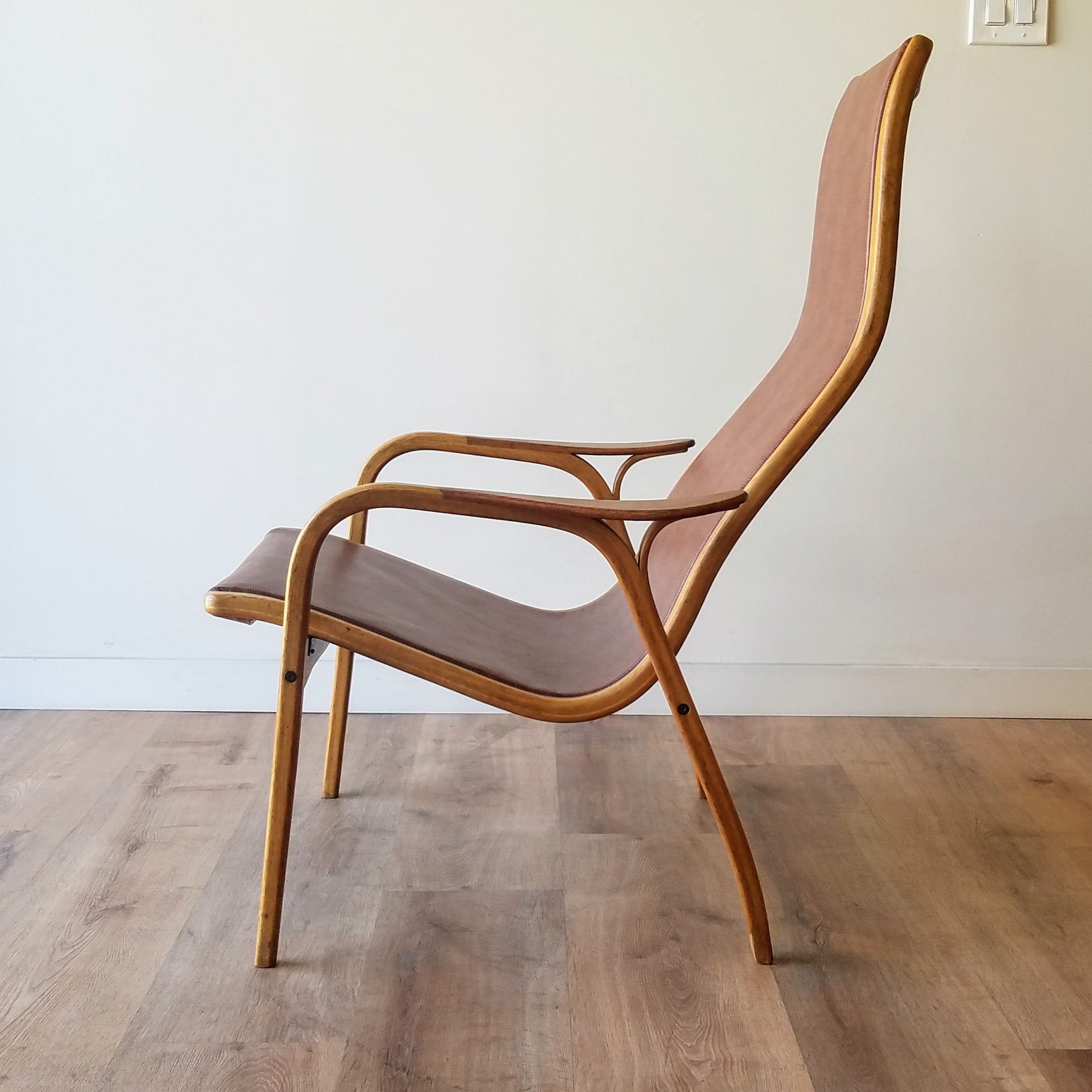 Yngve Ekström Lamino Chair