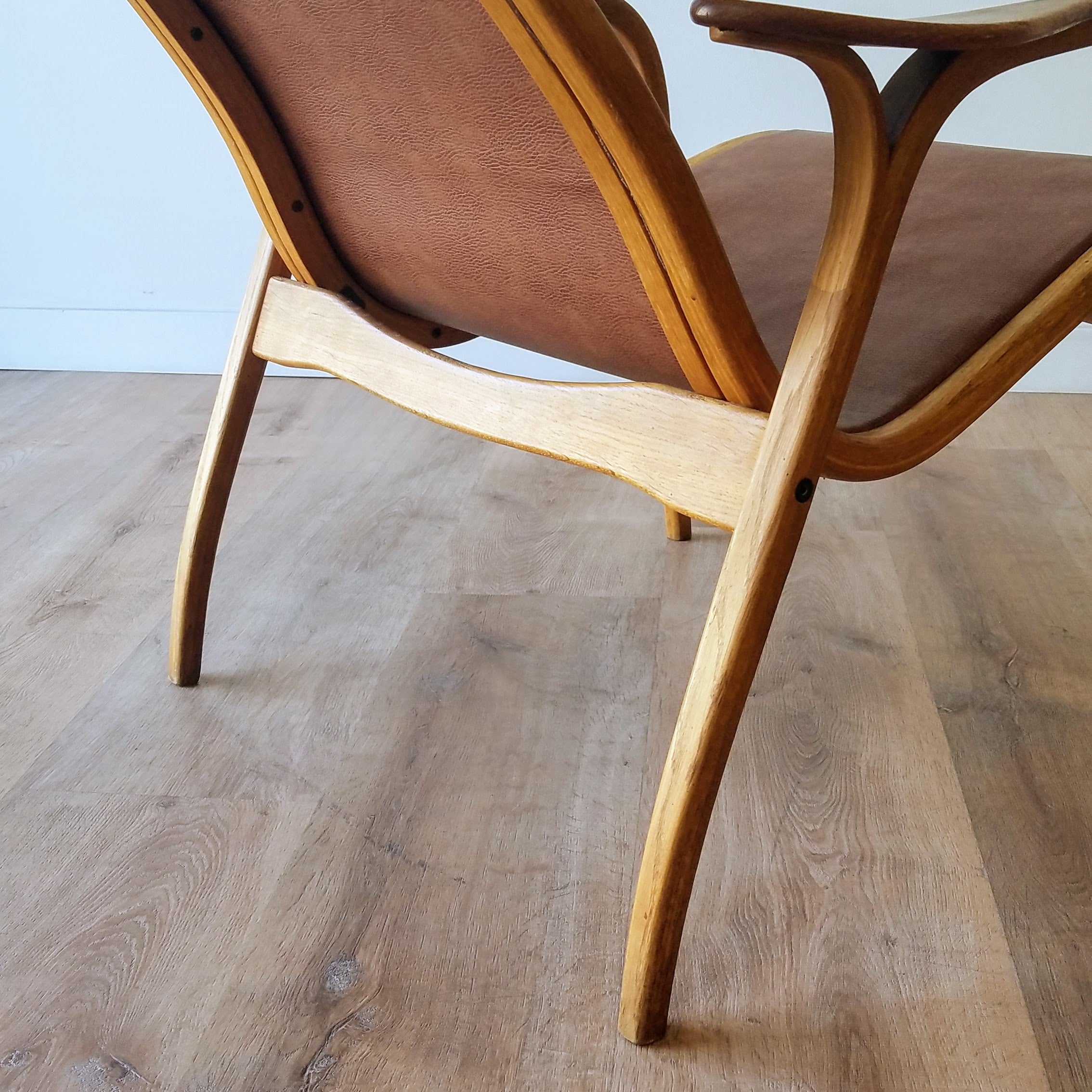 Yngve Ekström Lamino Chair
