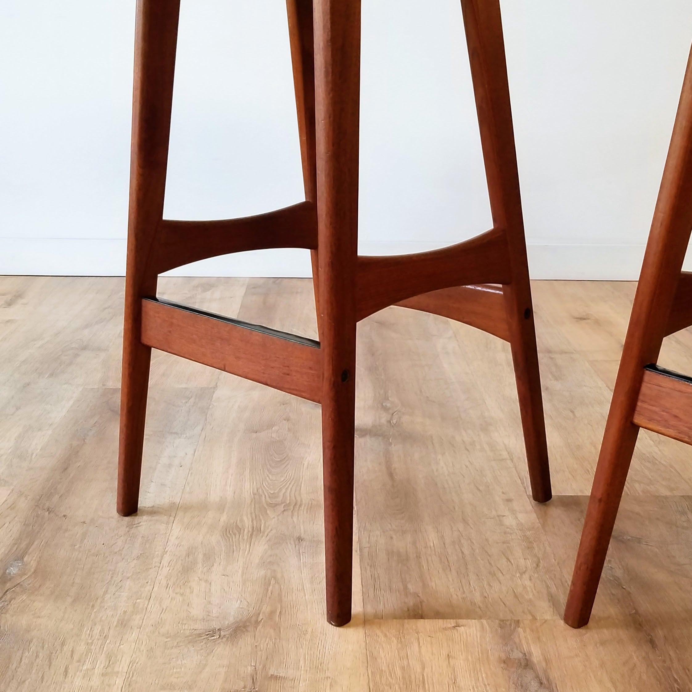 Johannes Andersen Bar Stools