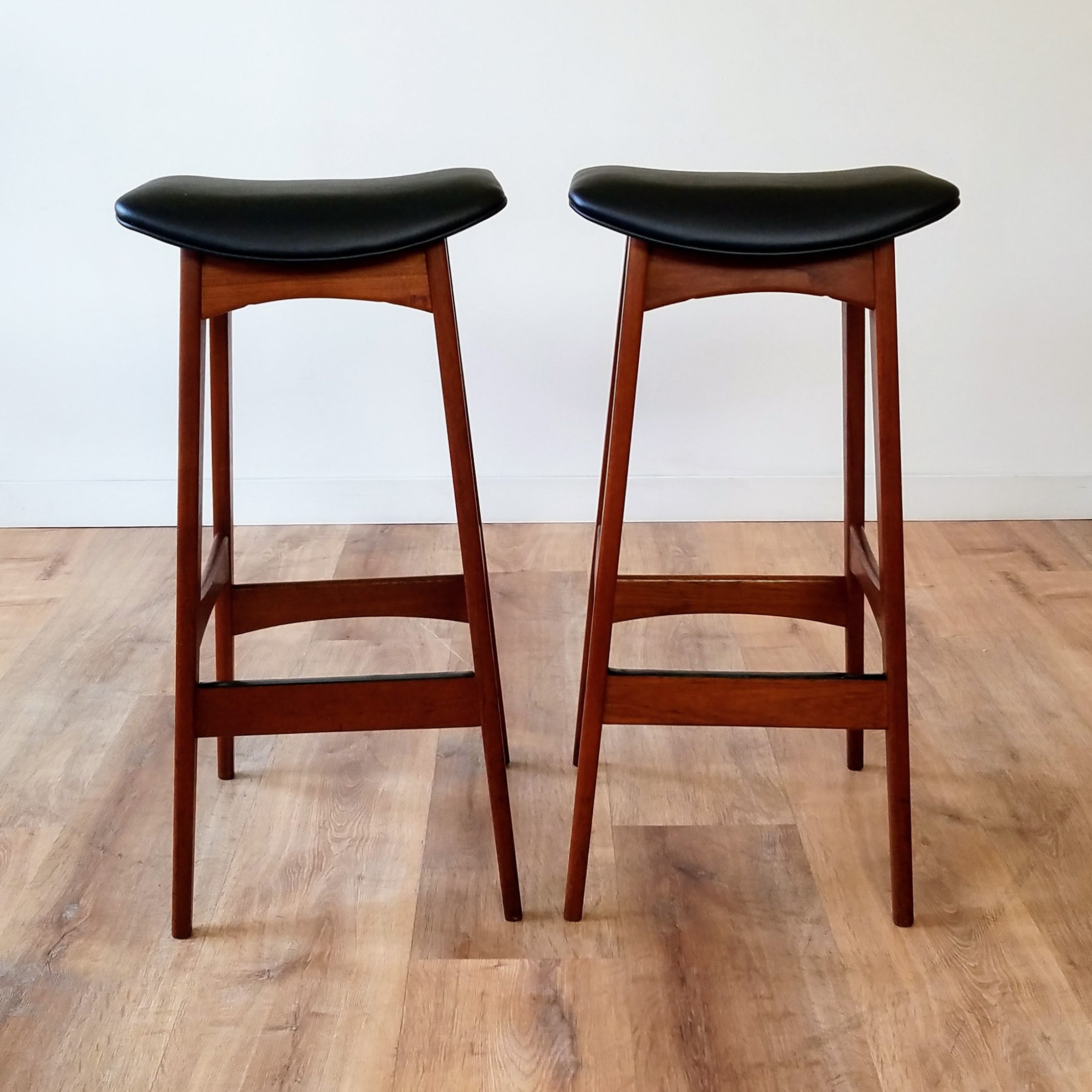 Johannes Andersen Bar Stools