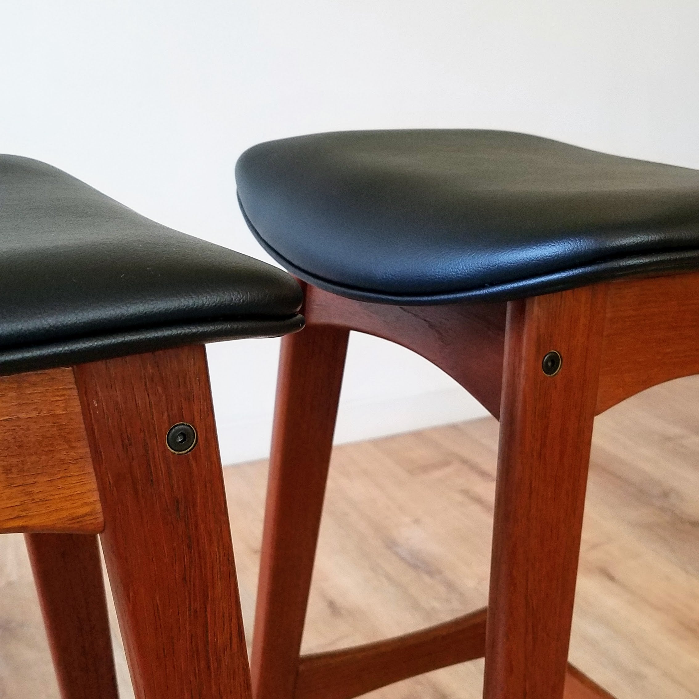Johannes Andersen Bar Stools