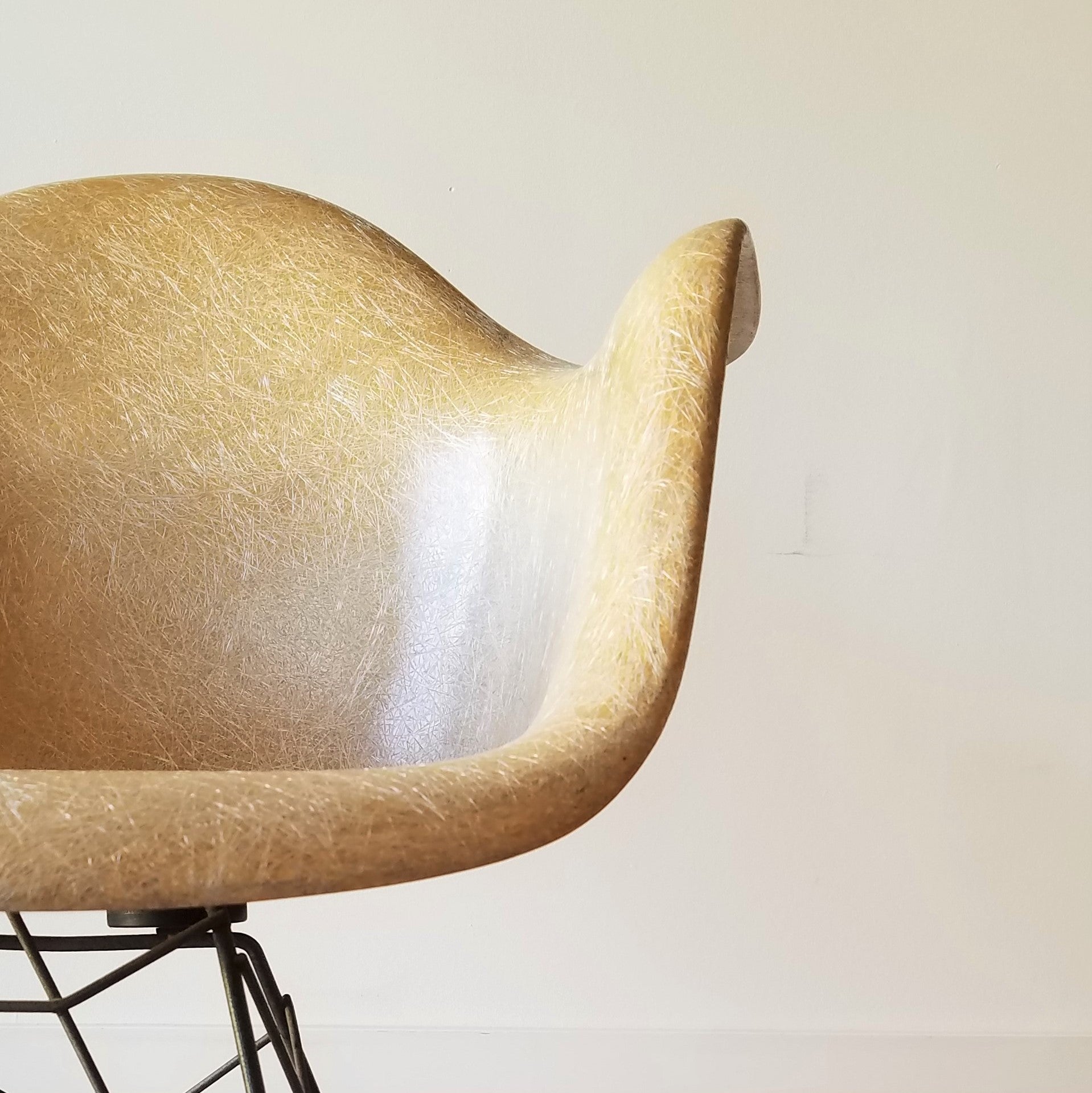 Detail View of American Mid-Century Modern 1960s RAR Rocker by Charles and Ray Eames in Seattle, Washington.