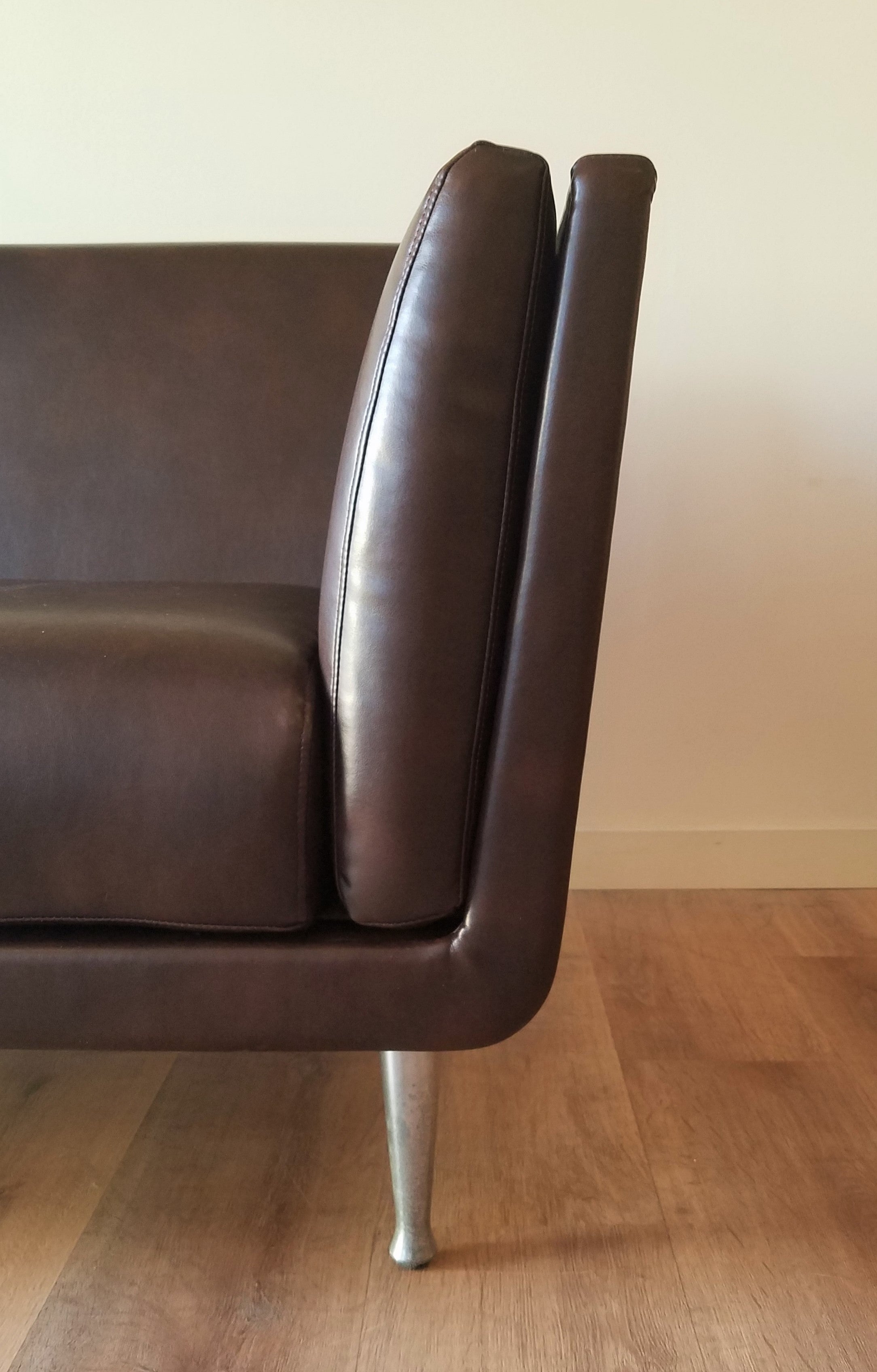 Mark 'Goetz' Sofa