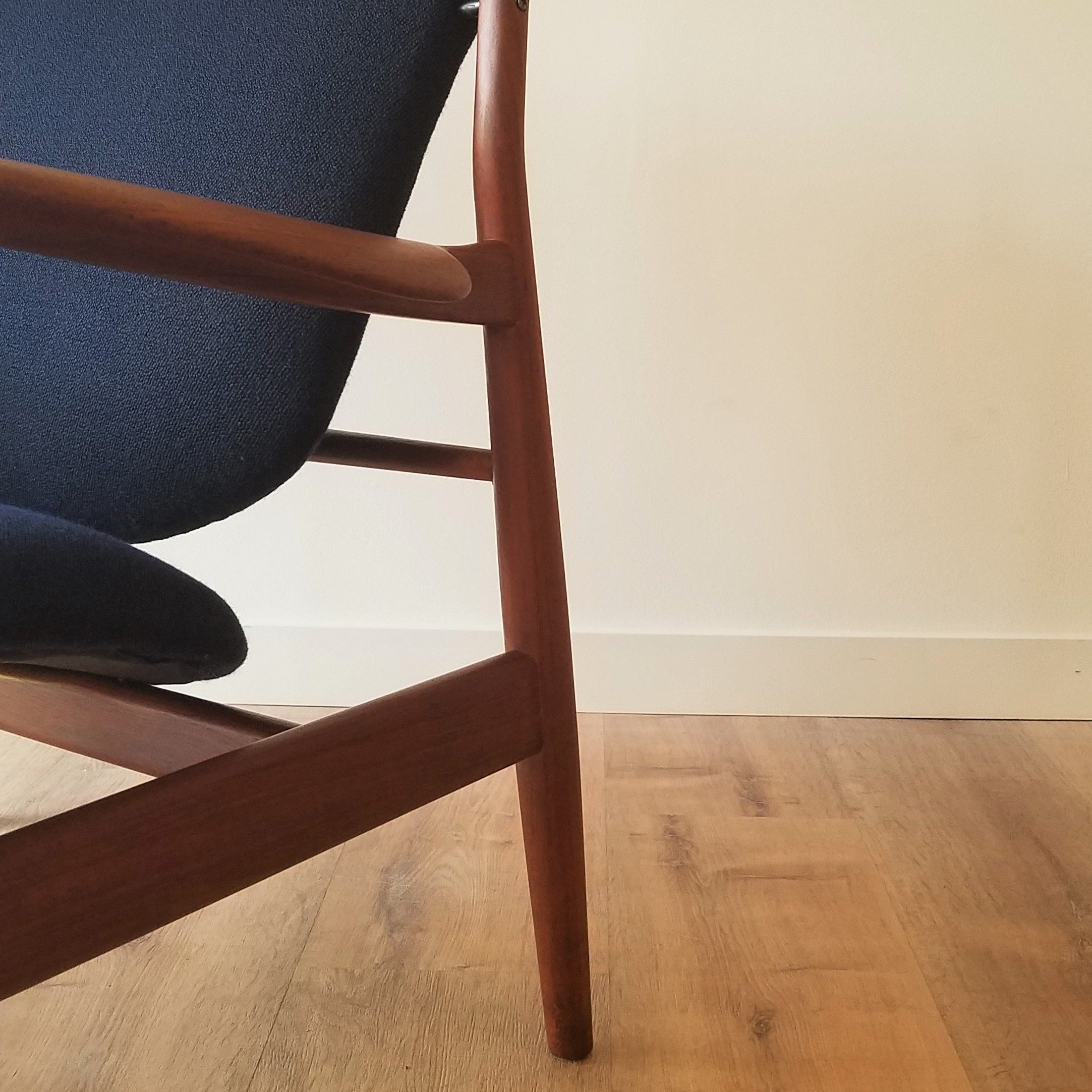 Finn Juhl Lounge Chair (Fd-136)