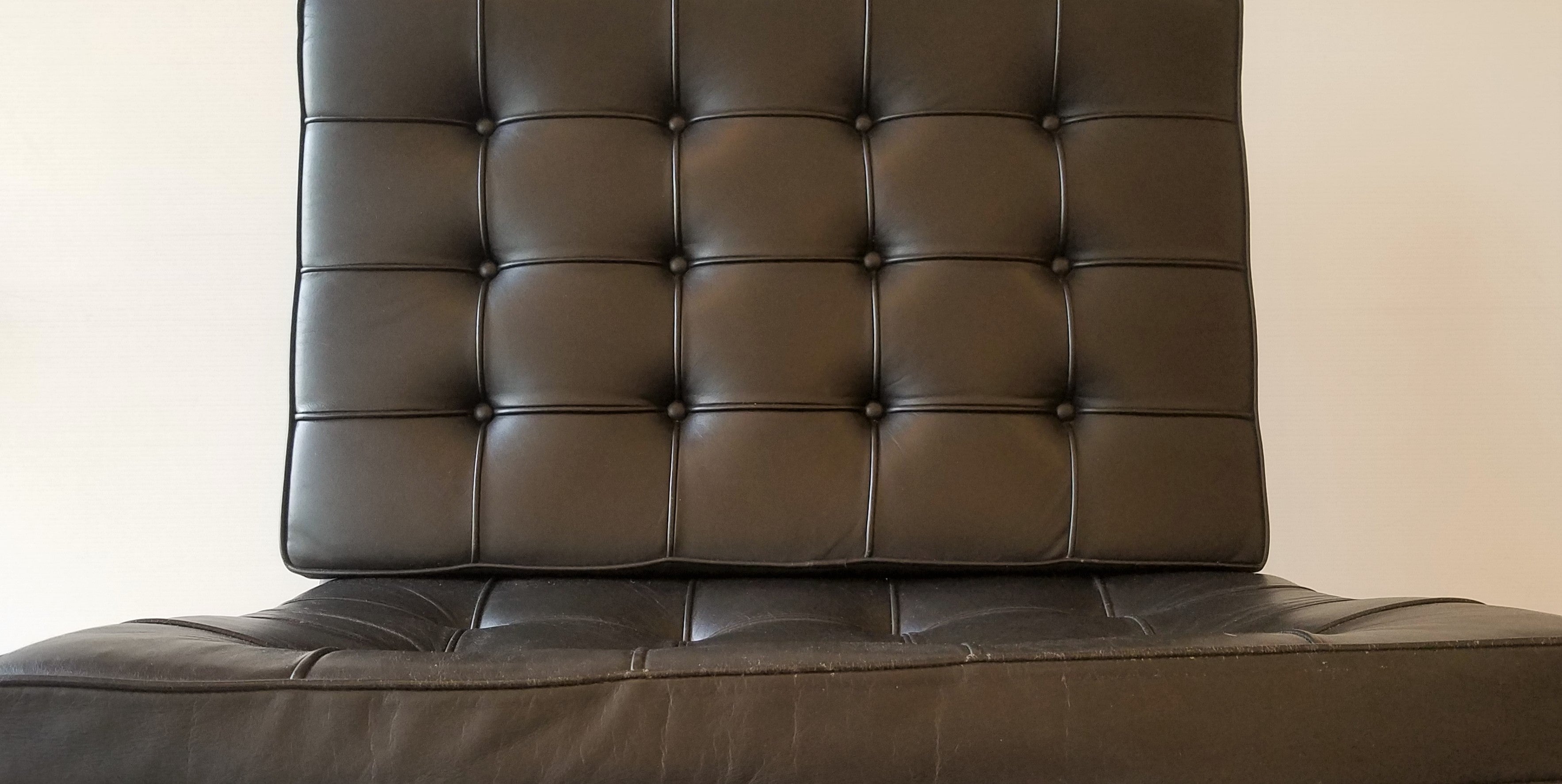 Ludwig Mies van der Rhoe Barcelona Chair