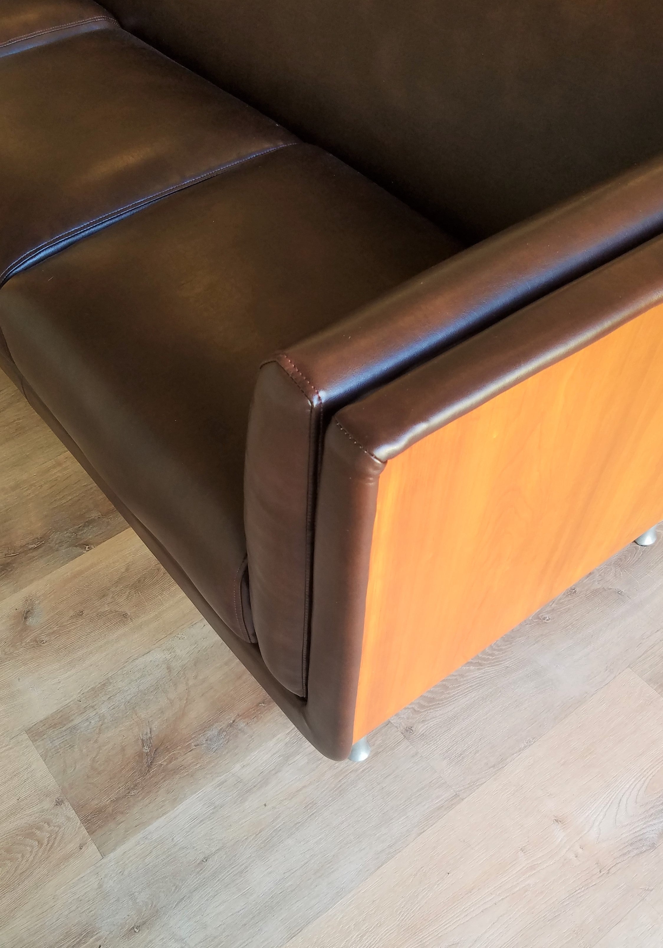 Mark 'Goetz' Sofa