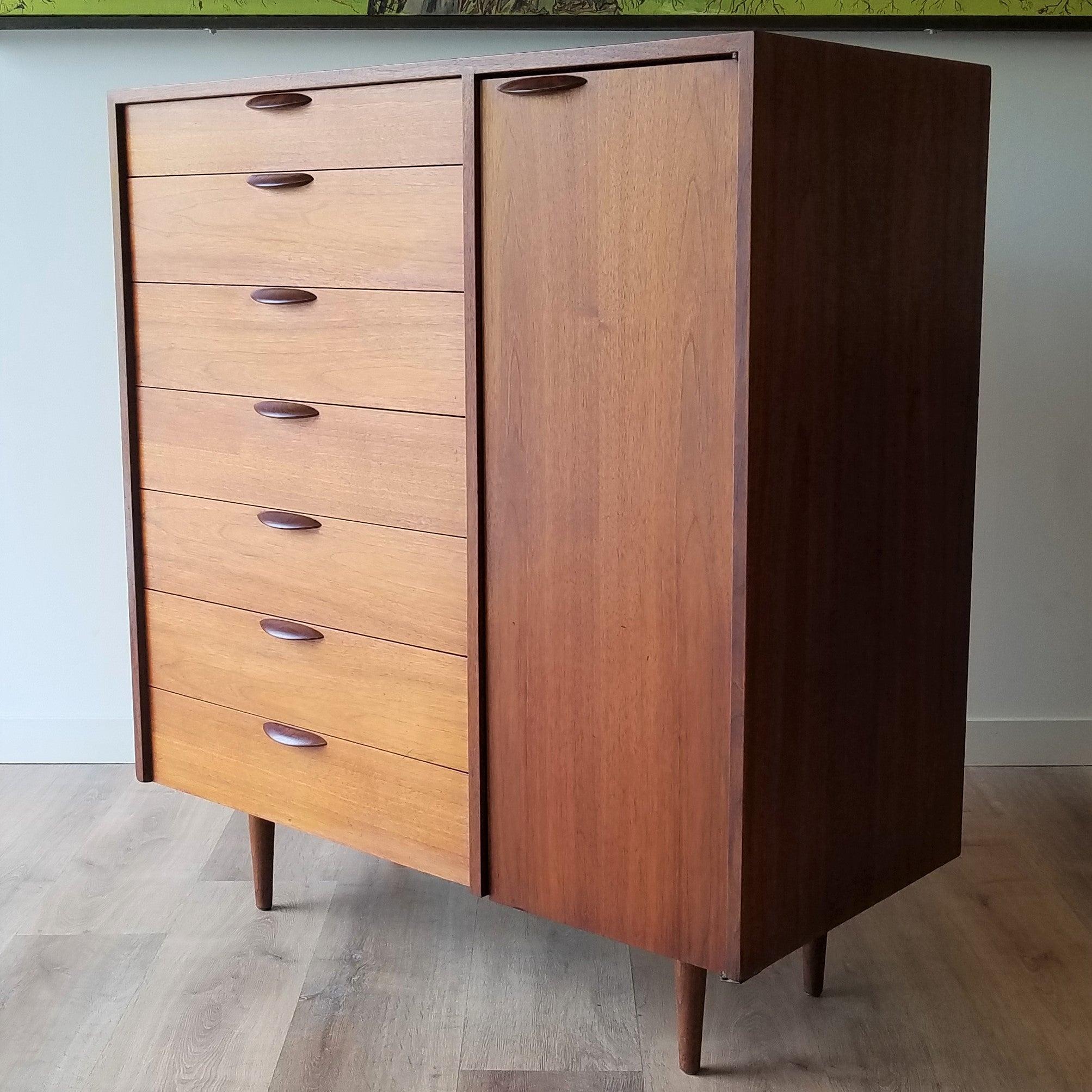 Danish Gentleman's Bureau