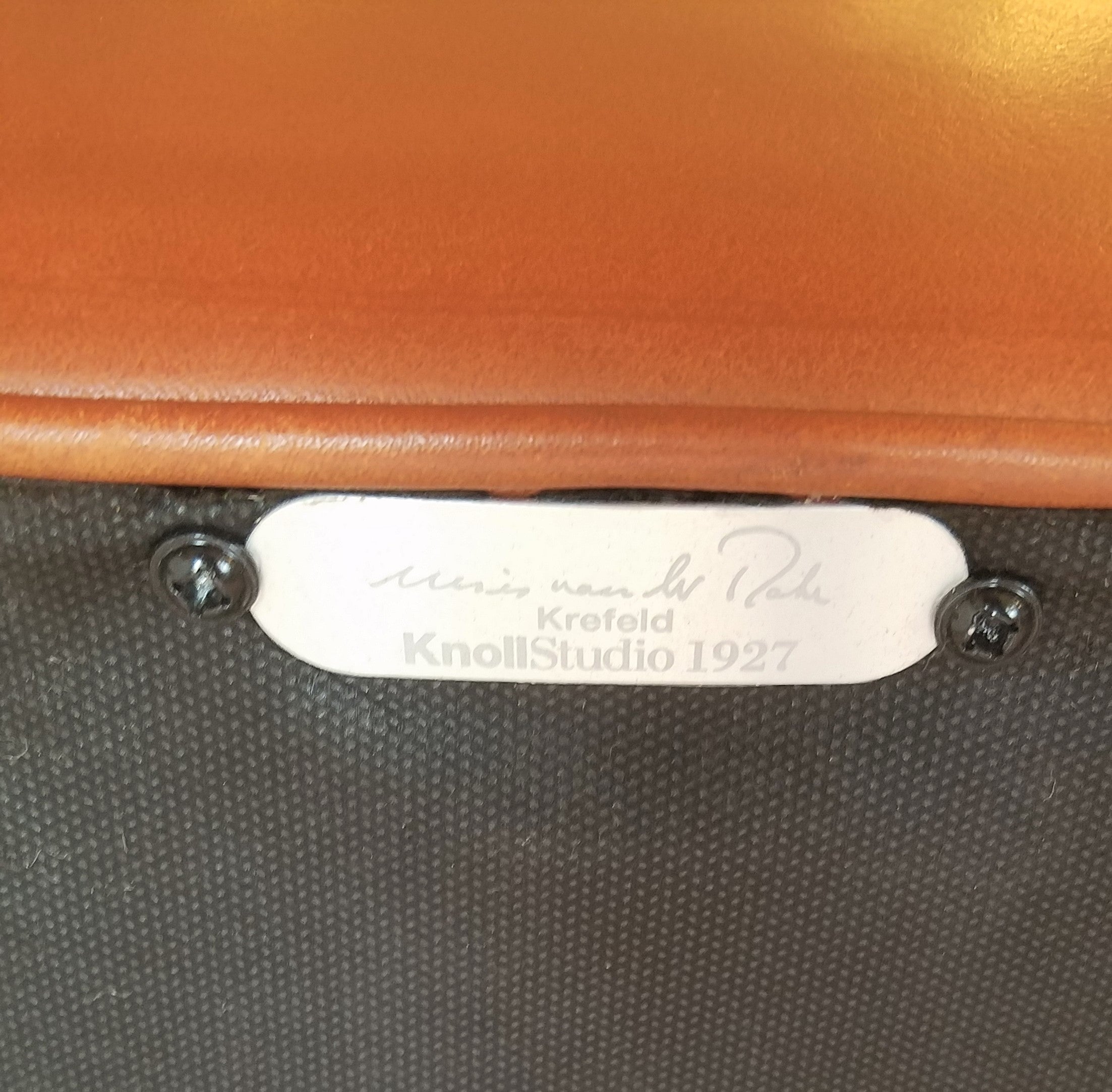 Ludwig Mies van der Rhoe Krefled Club Chair