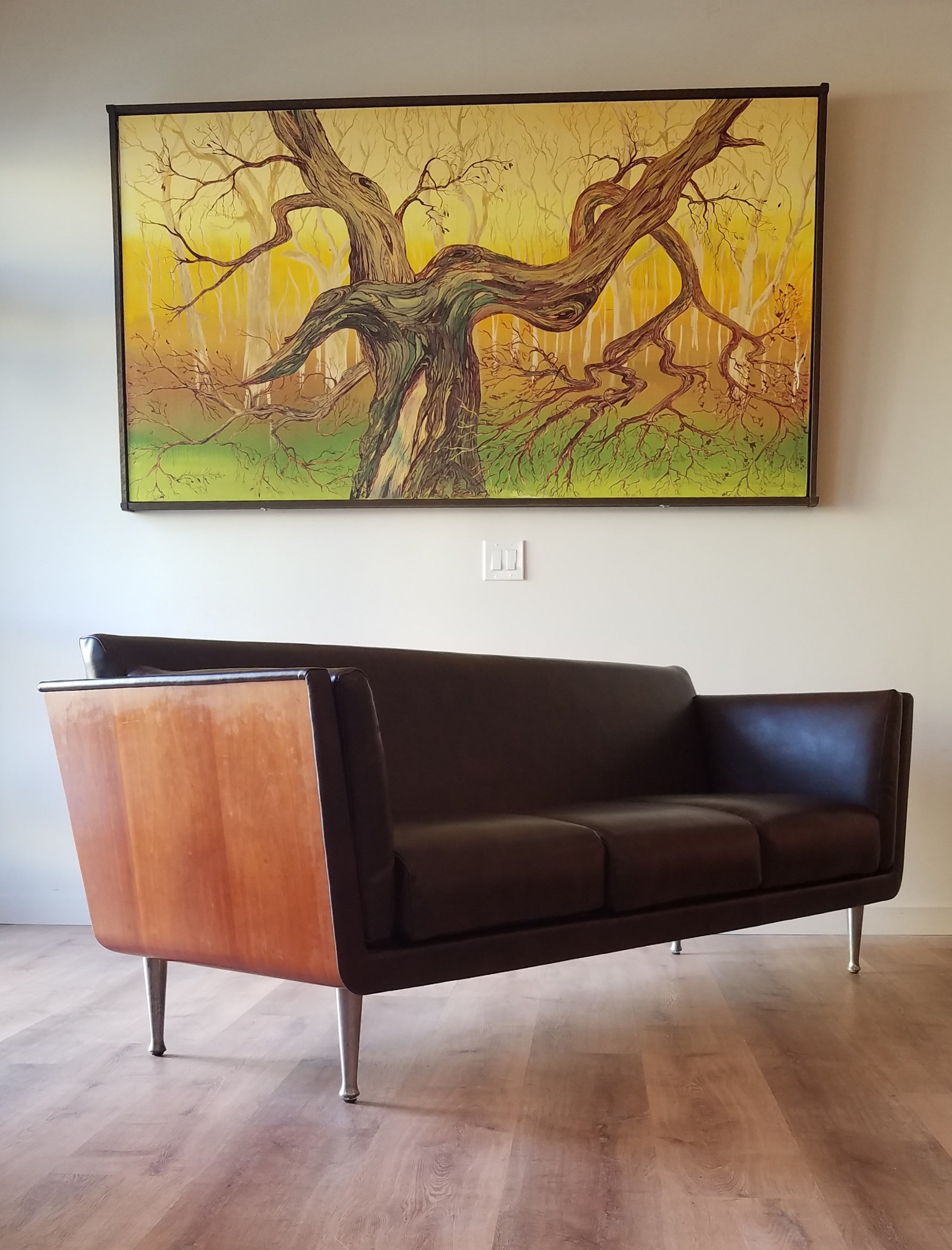Mark 'Goetz' Sofa
