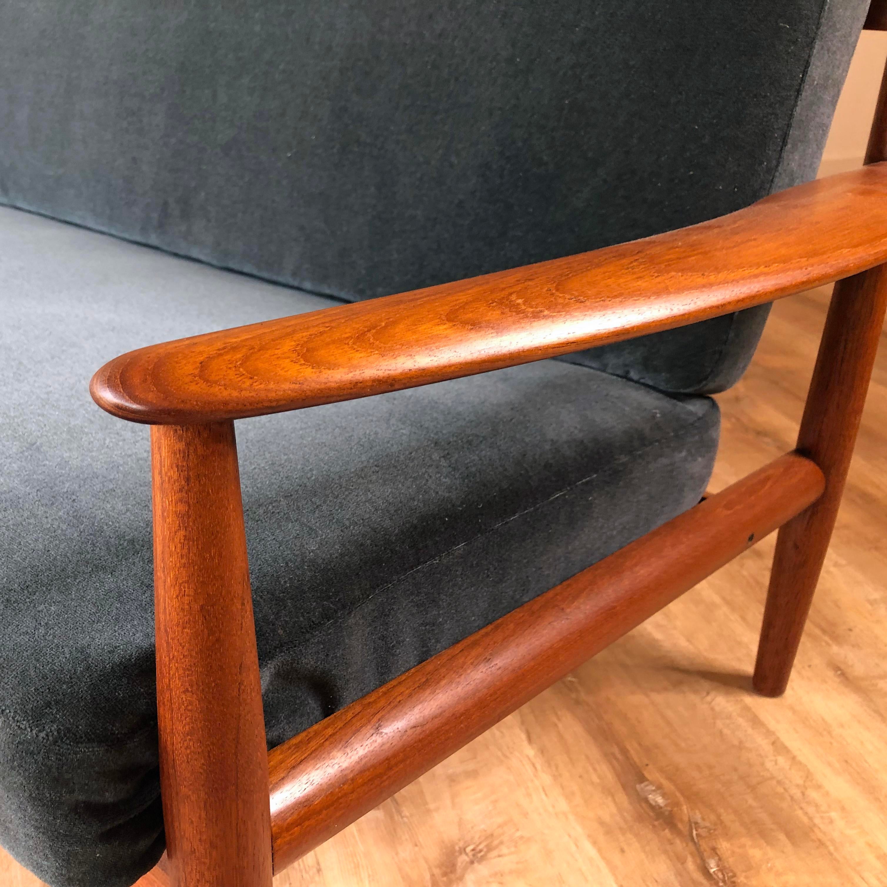 Grete Jalk Sofa Model 118