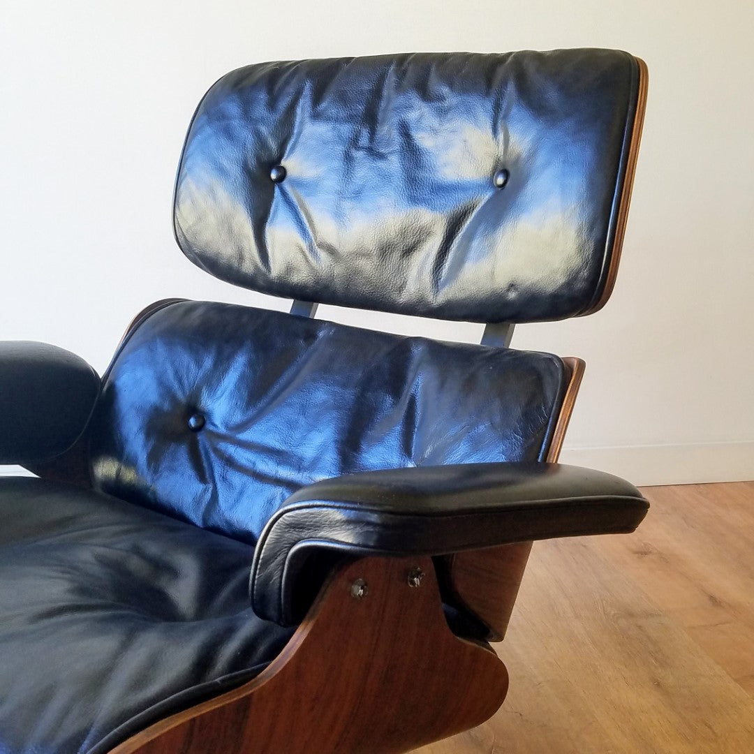 Eames Model 670 Lounge Chair