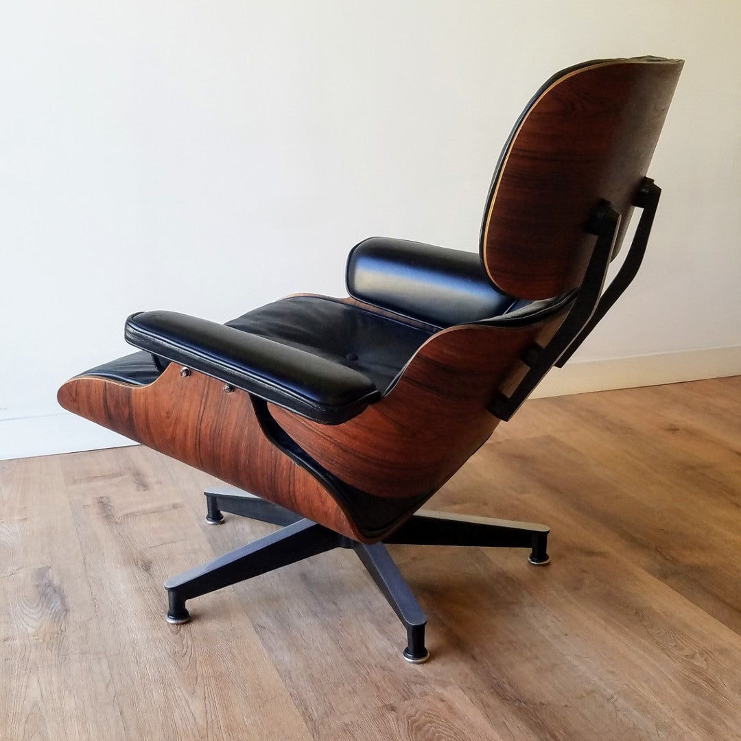Eames Model 670 Lounge Chair