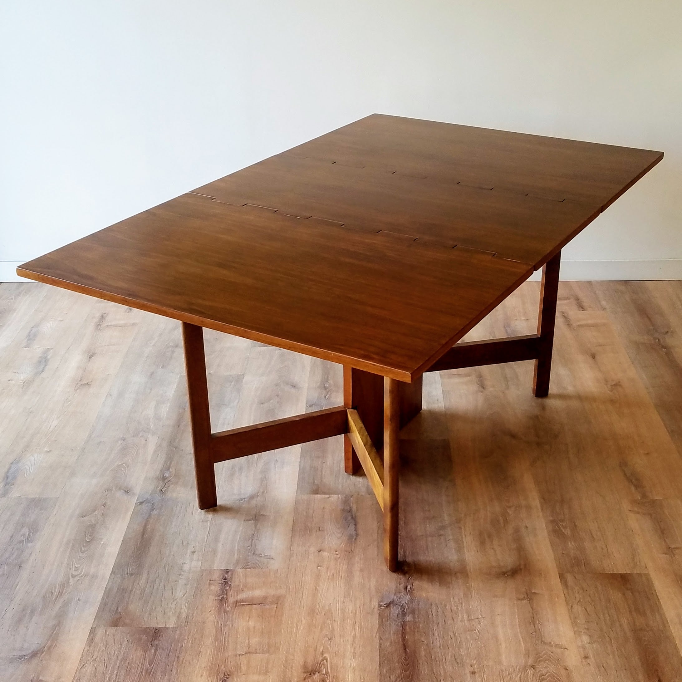 George Nelson Gateleg Dining Table