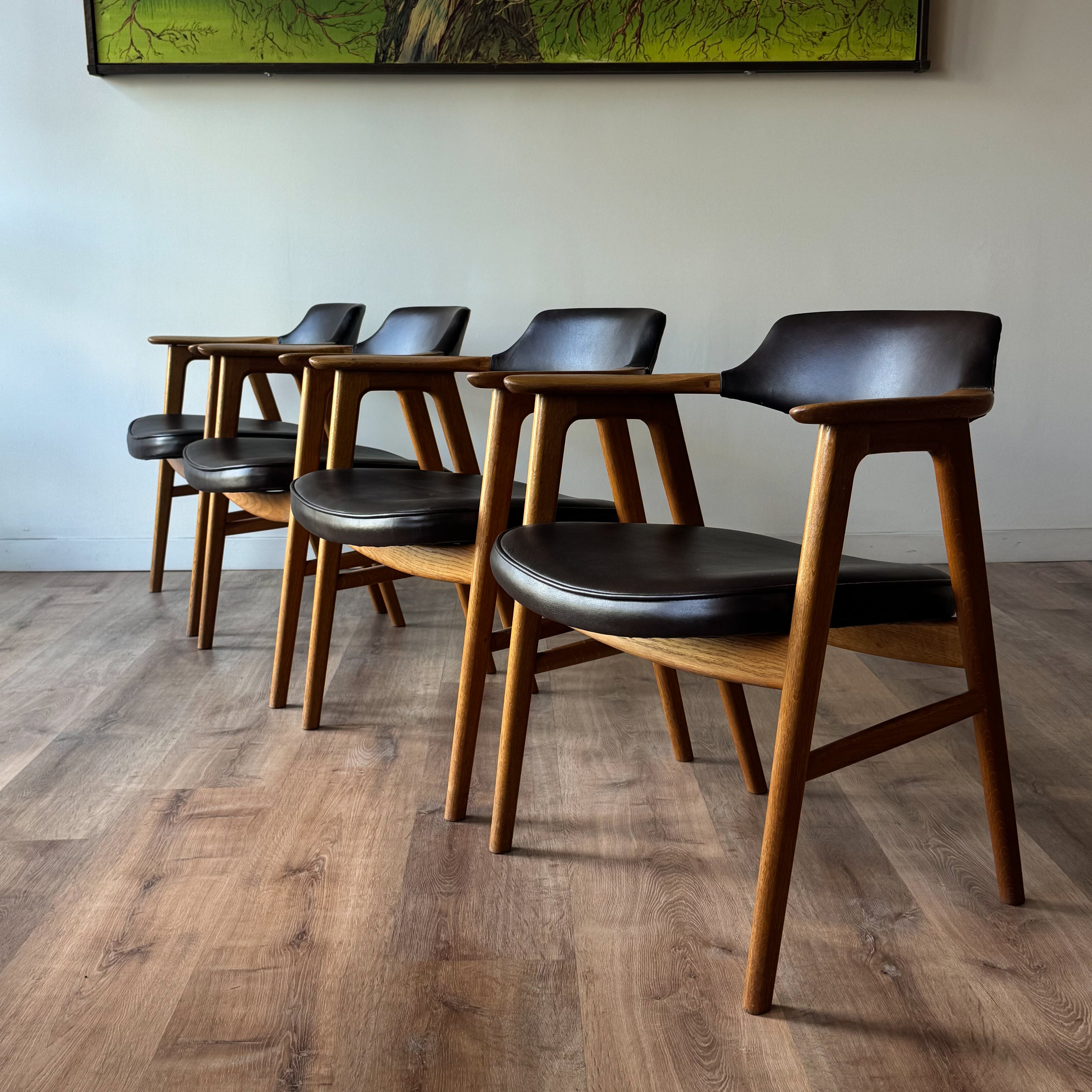 Erik Kirkegaard Arm Chair, Model 43, set of 4