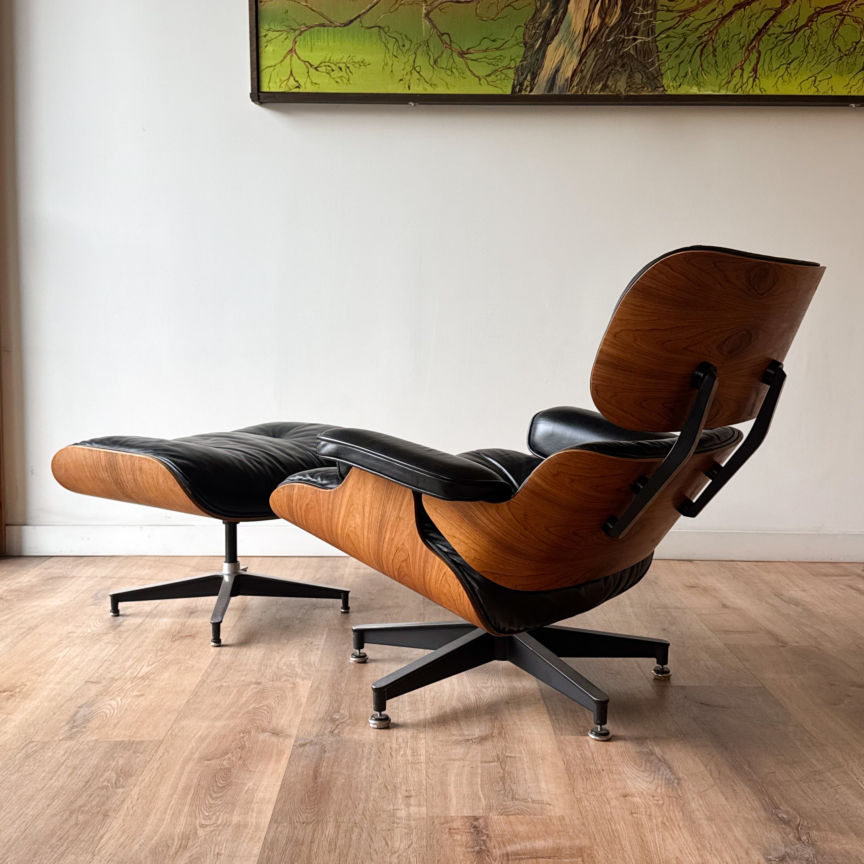 Eames Lounge Chair + Ottoman, 670+671