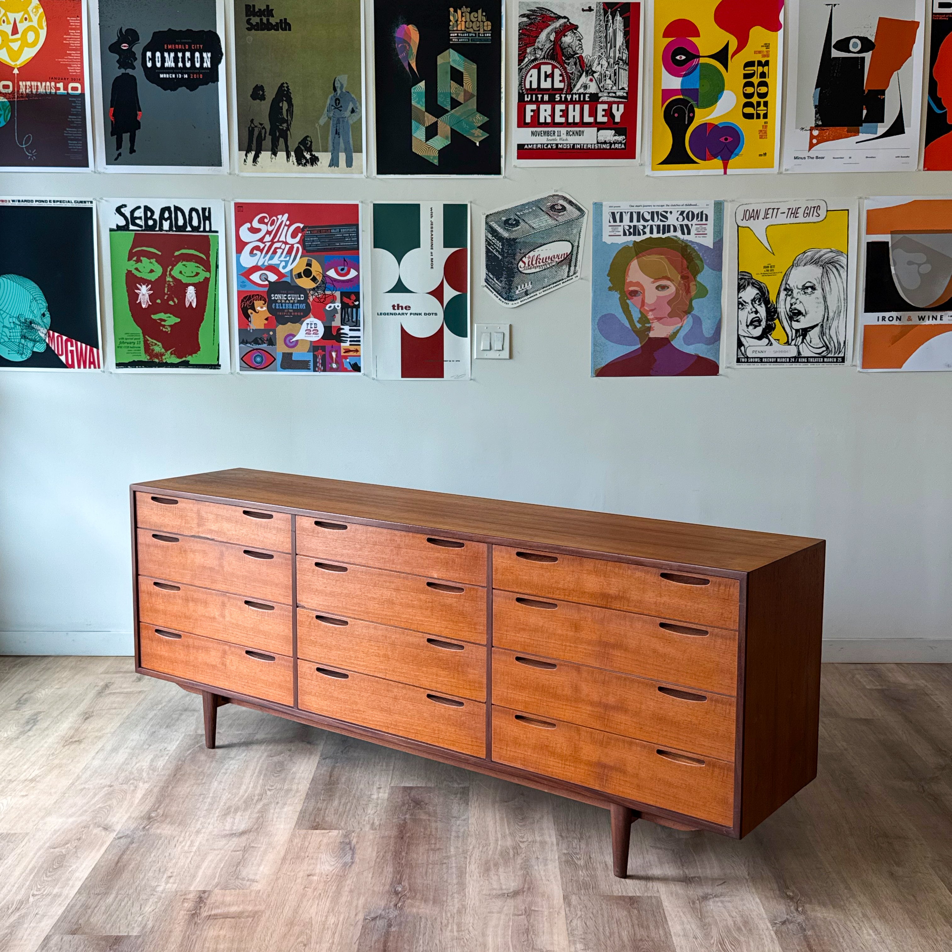 Ib Kofod Larsen  'Jutland' Dresser