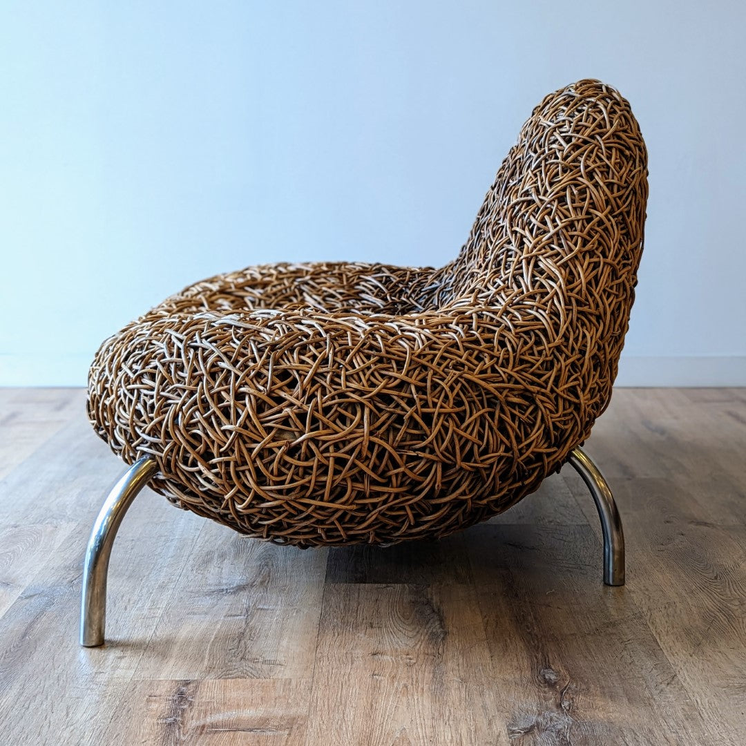 Udom Udomsrianan Chair